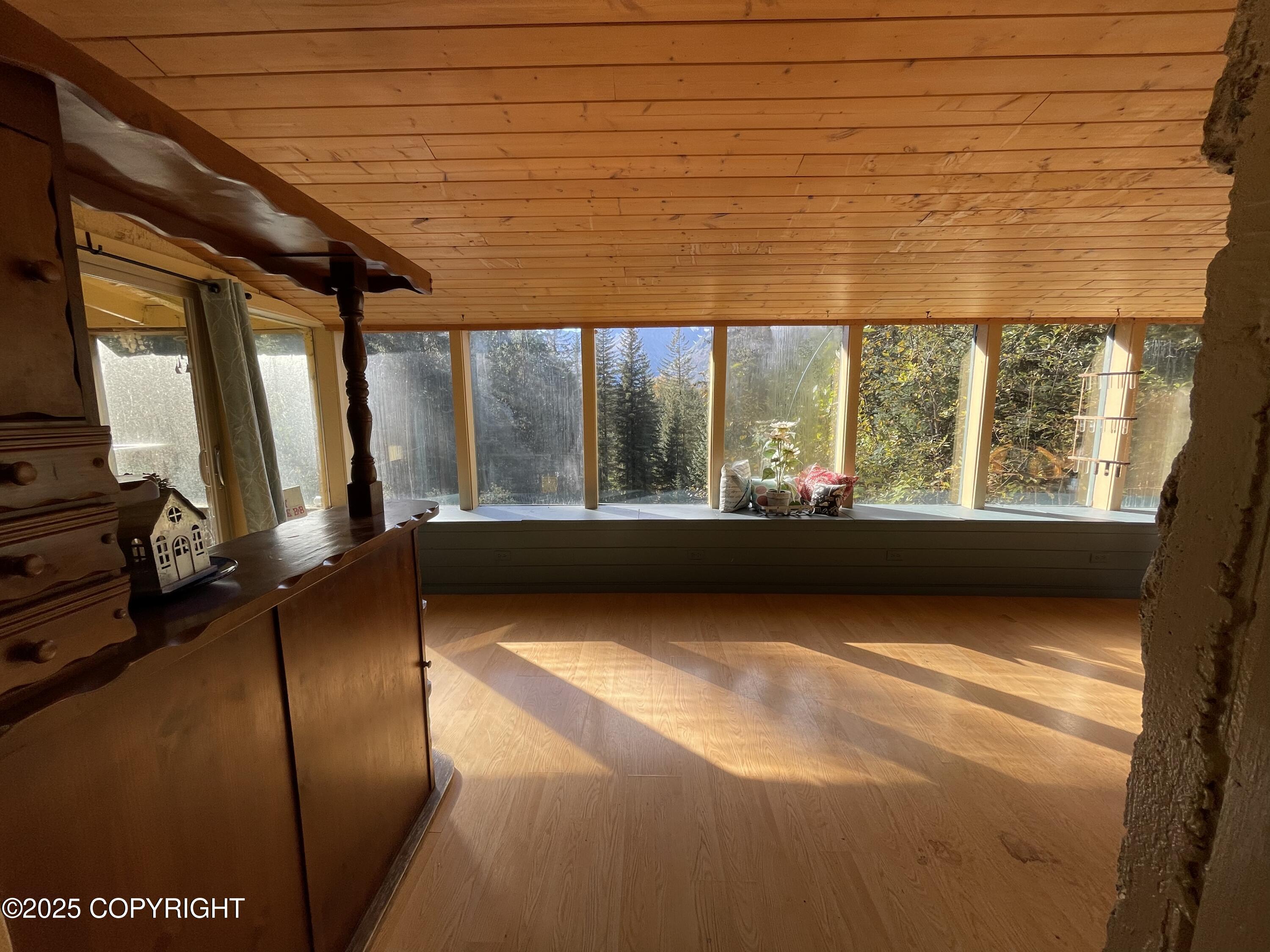 12265 Lancelot Drive Property Photo 17