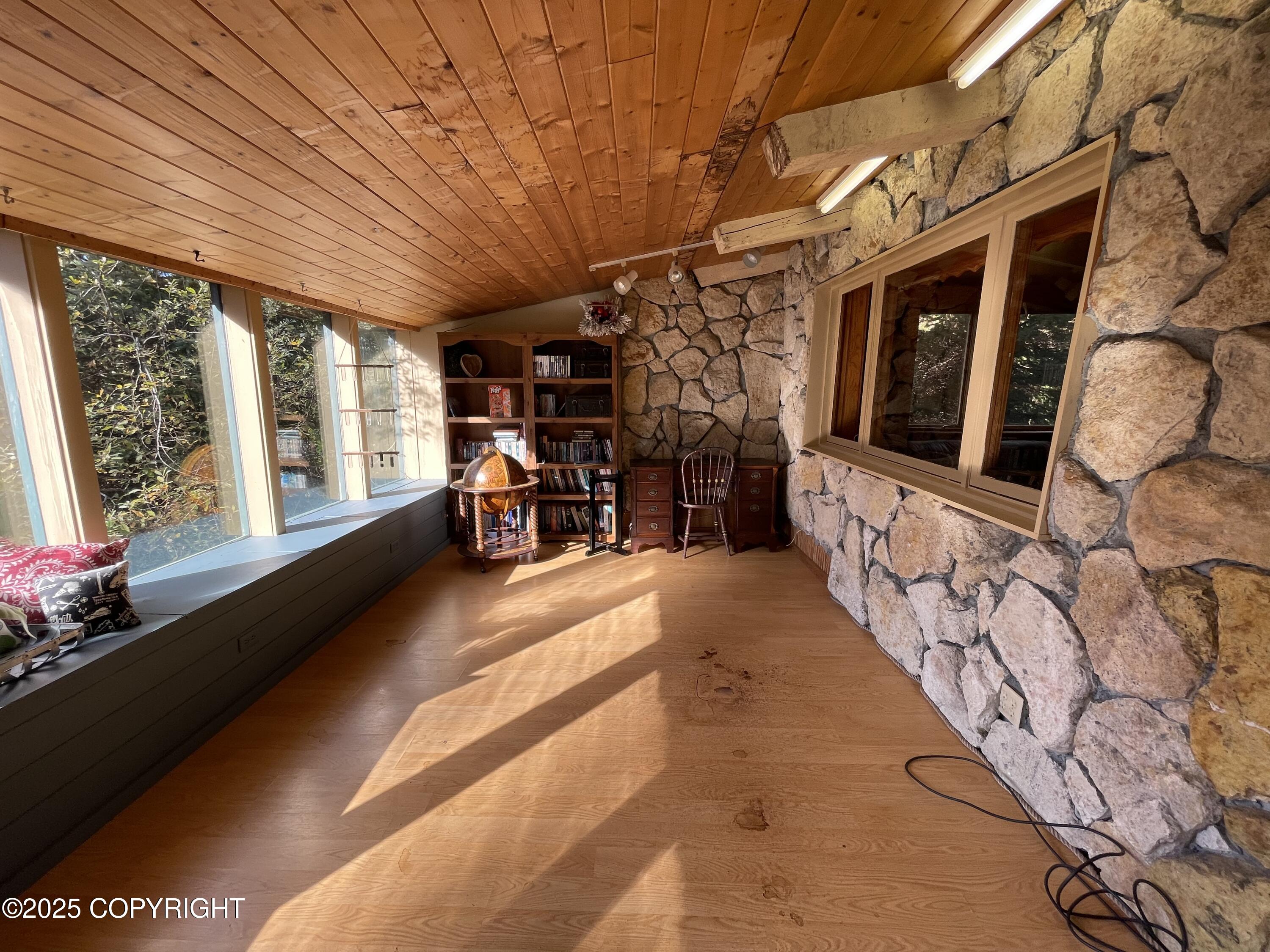 12265 Lancelot Drive Property Photo 19