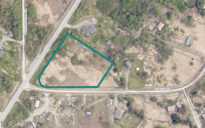 56420 Glenn Road Property Photo 14