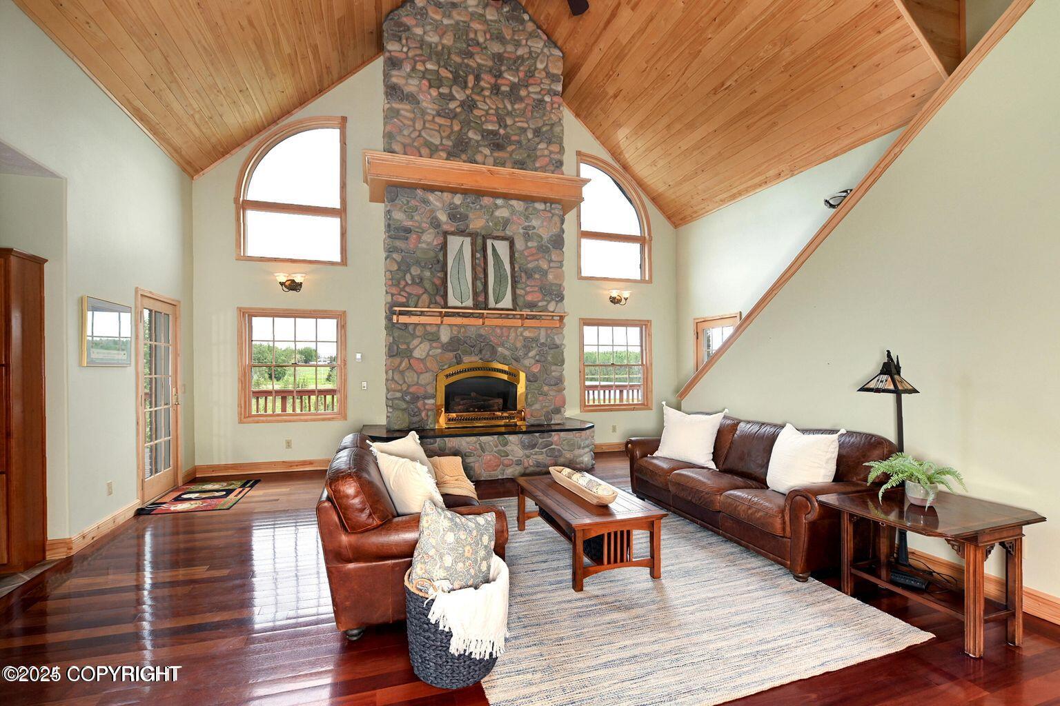 39930 Sapphire Loop Property Photo 2
