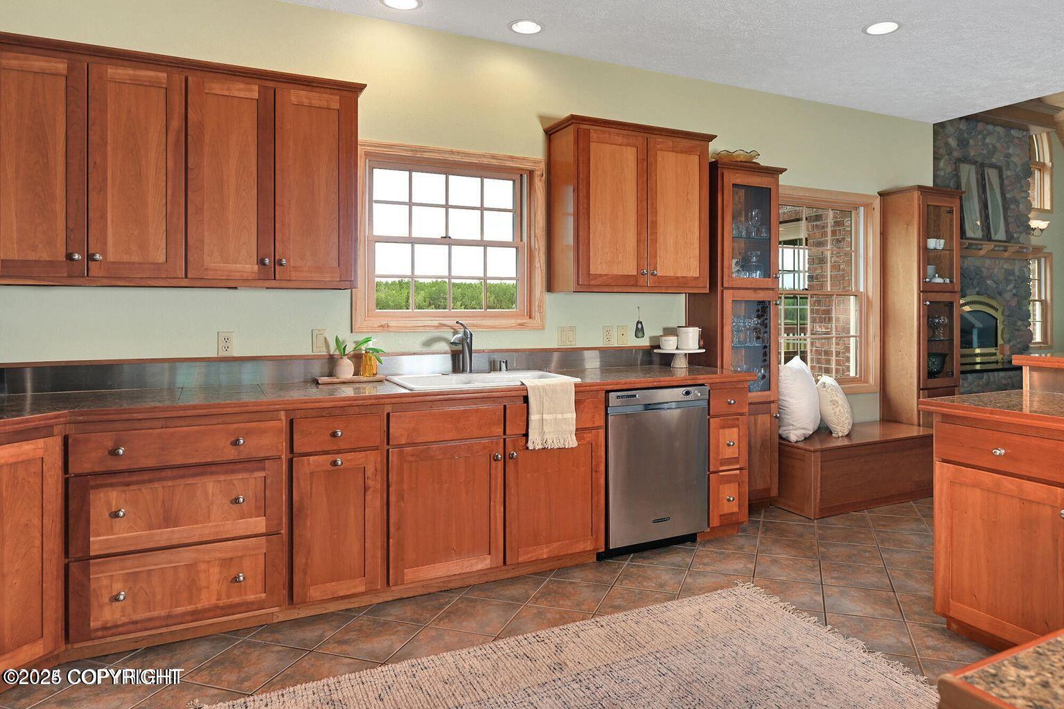 39930 Sapphire Loop Property Photo 3