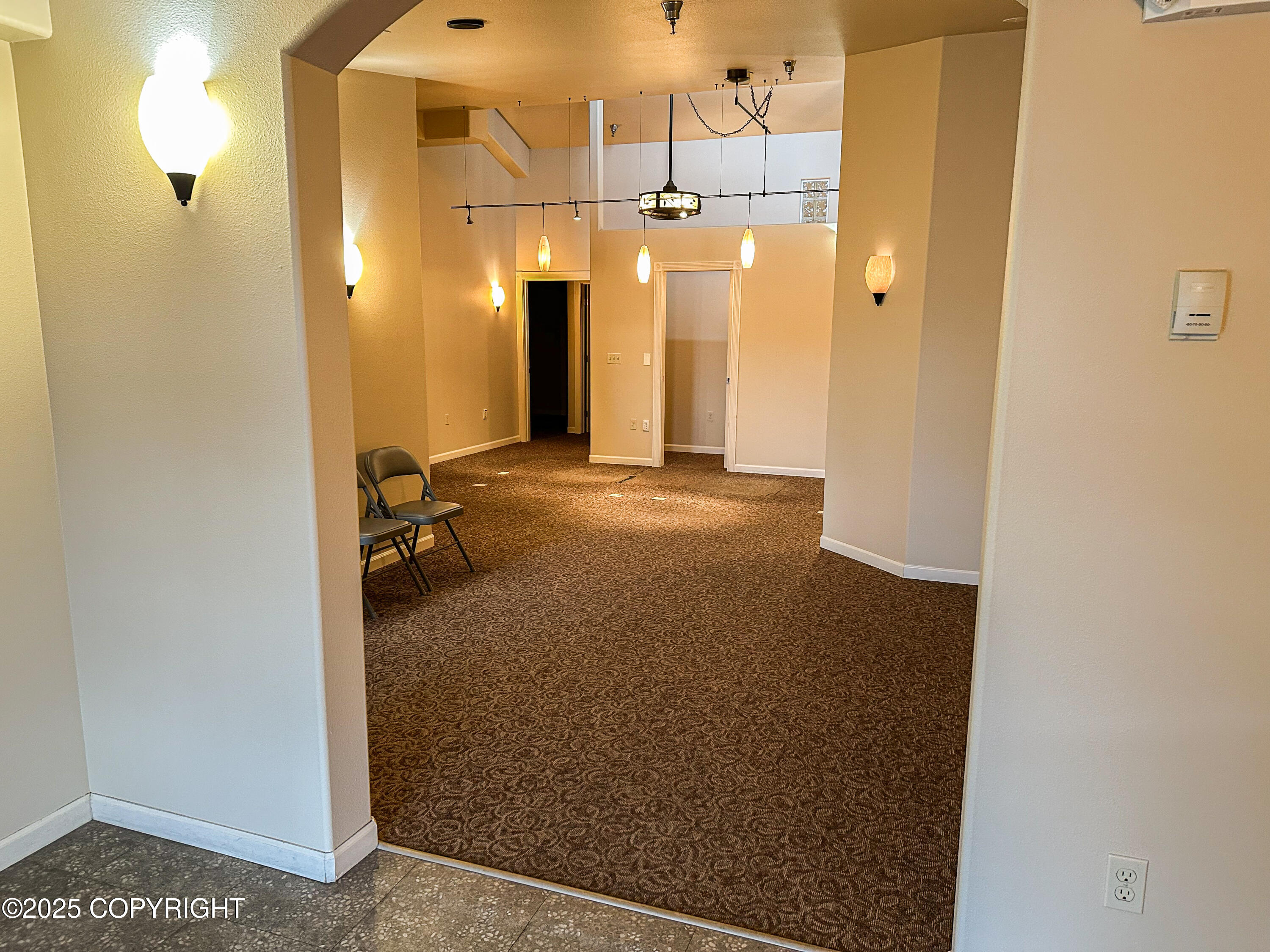 4119 Laurel Street Property Photo 8