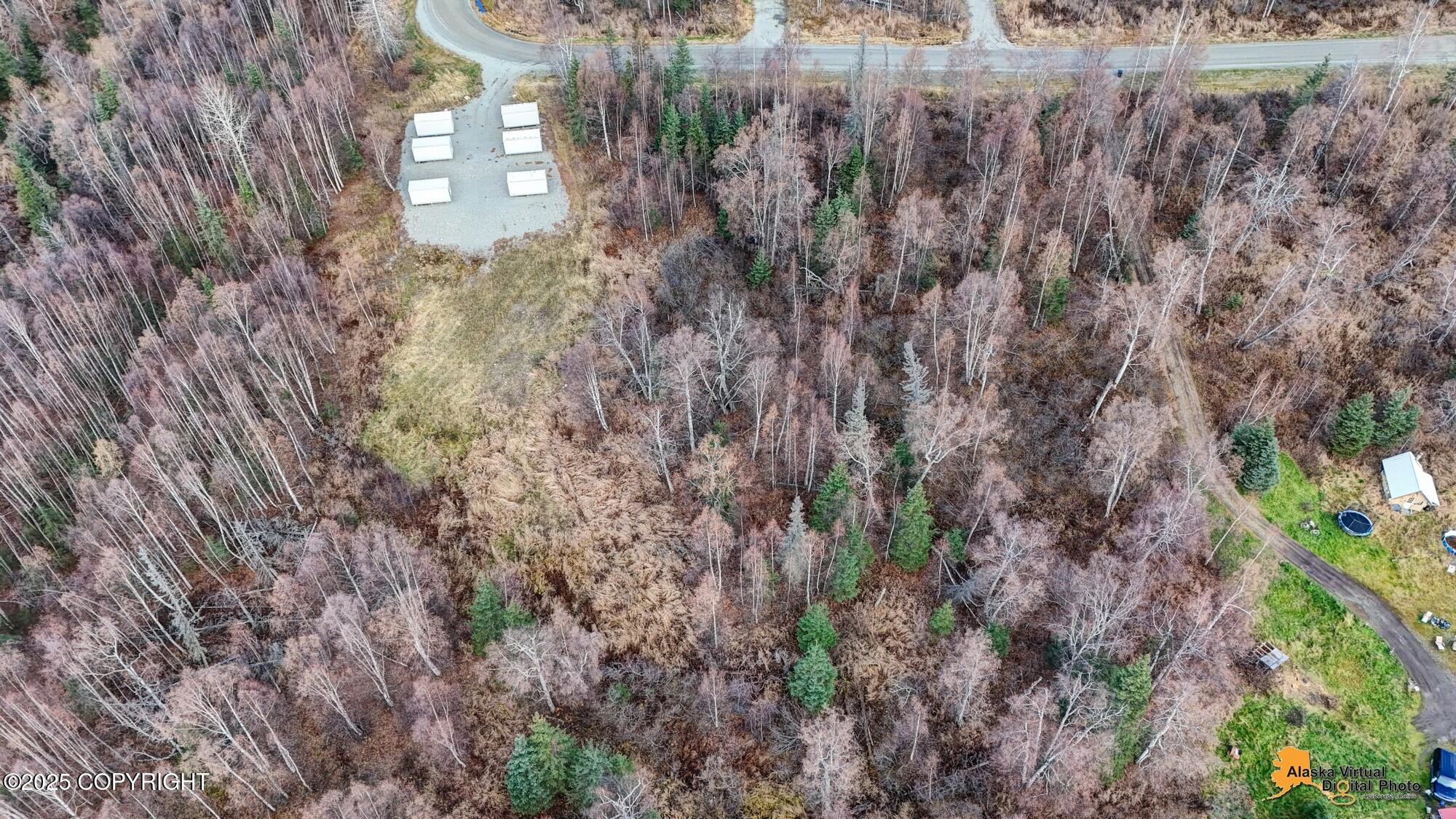 7076 N Sunset Drive Property Photo 8