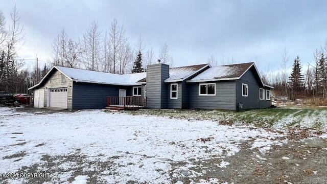 2120 N Willow Drive Property Photo 1