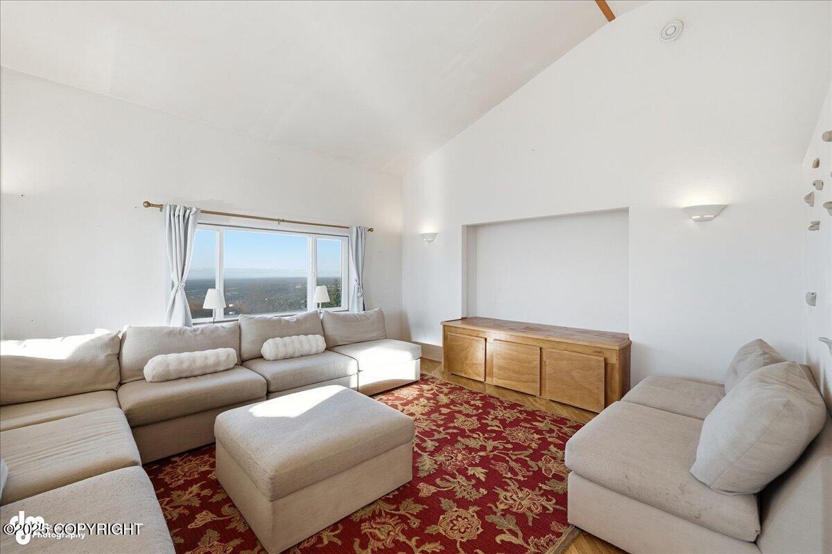65265 Knob Hill Road Property Photo 10