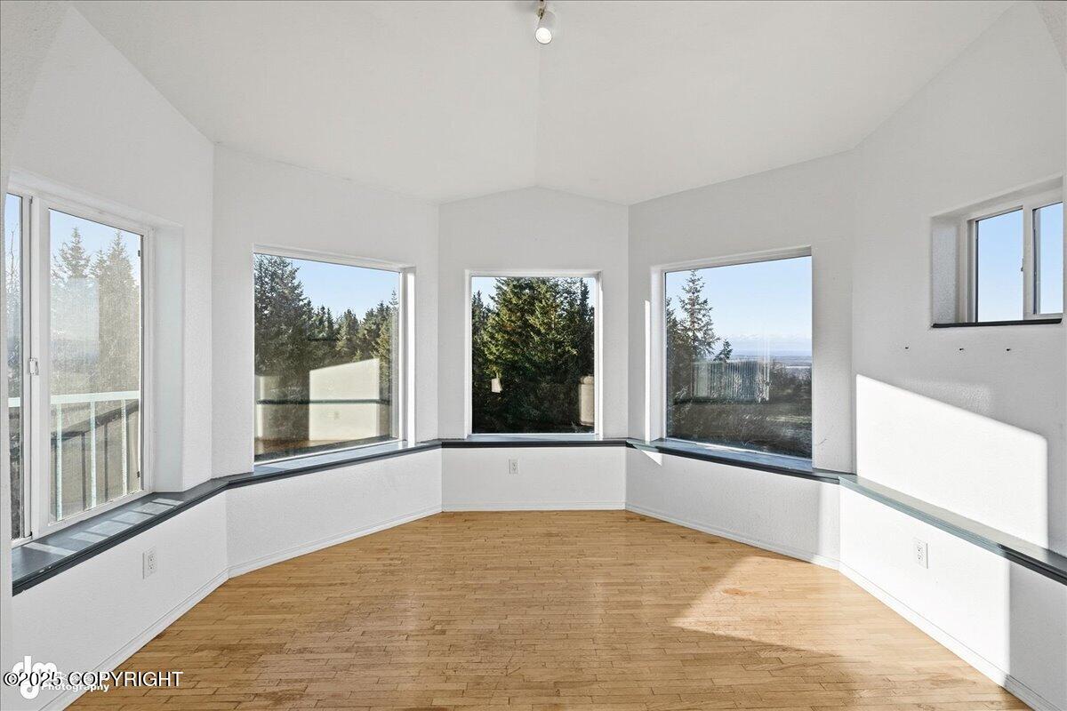 65265 Knob Hill Road Property Photo 14