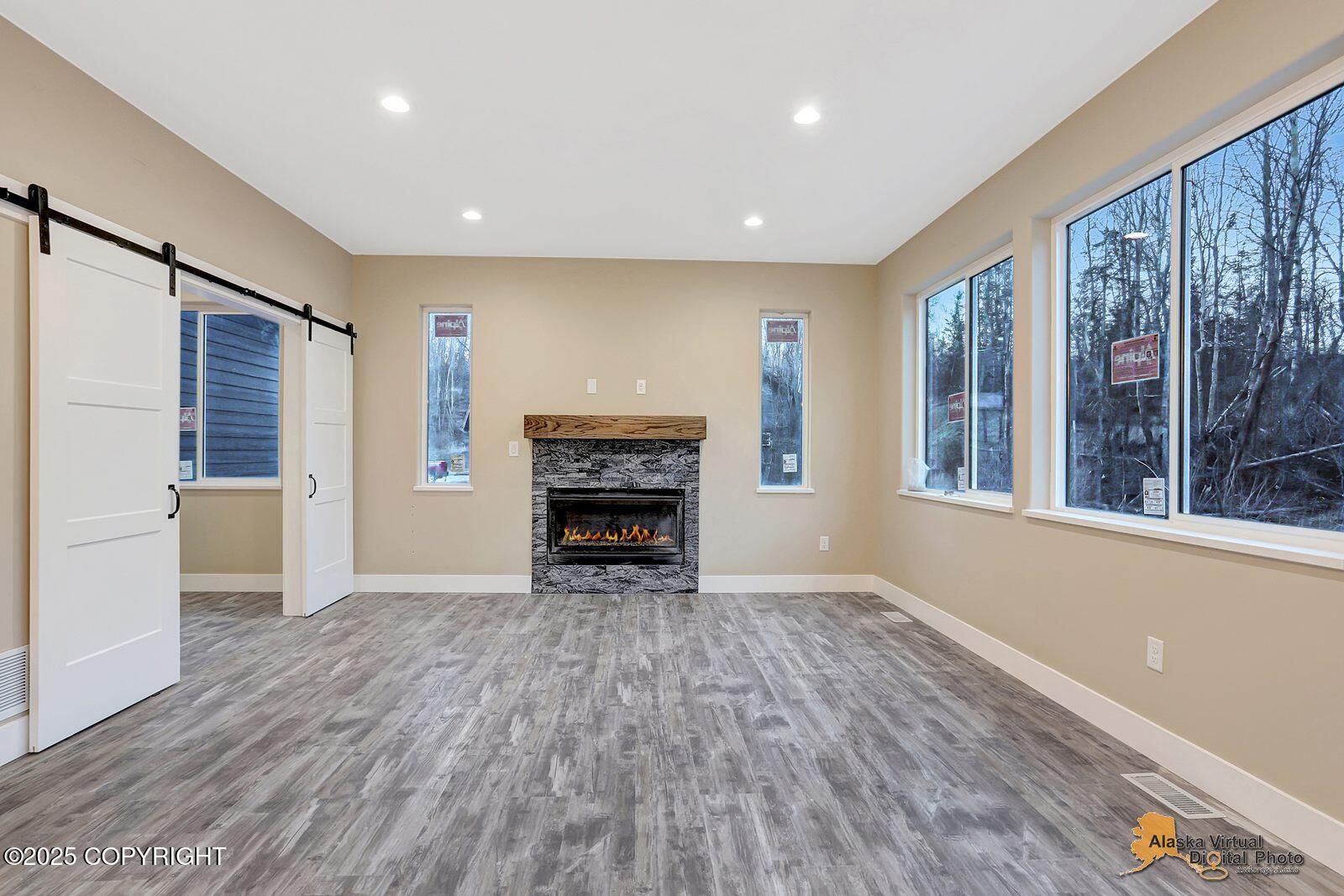 574 N Joppa Circle Property Photo 10