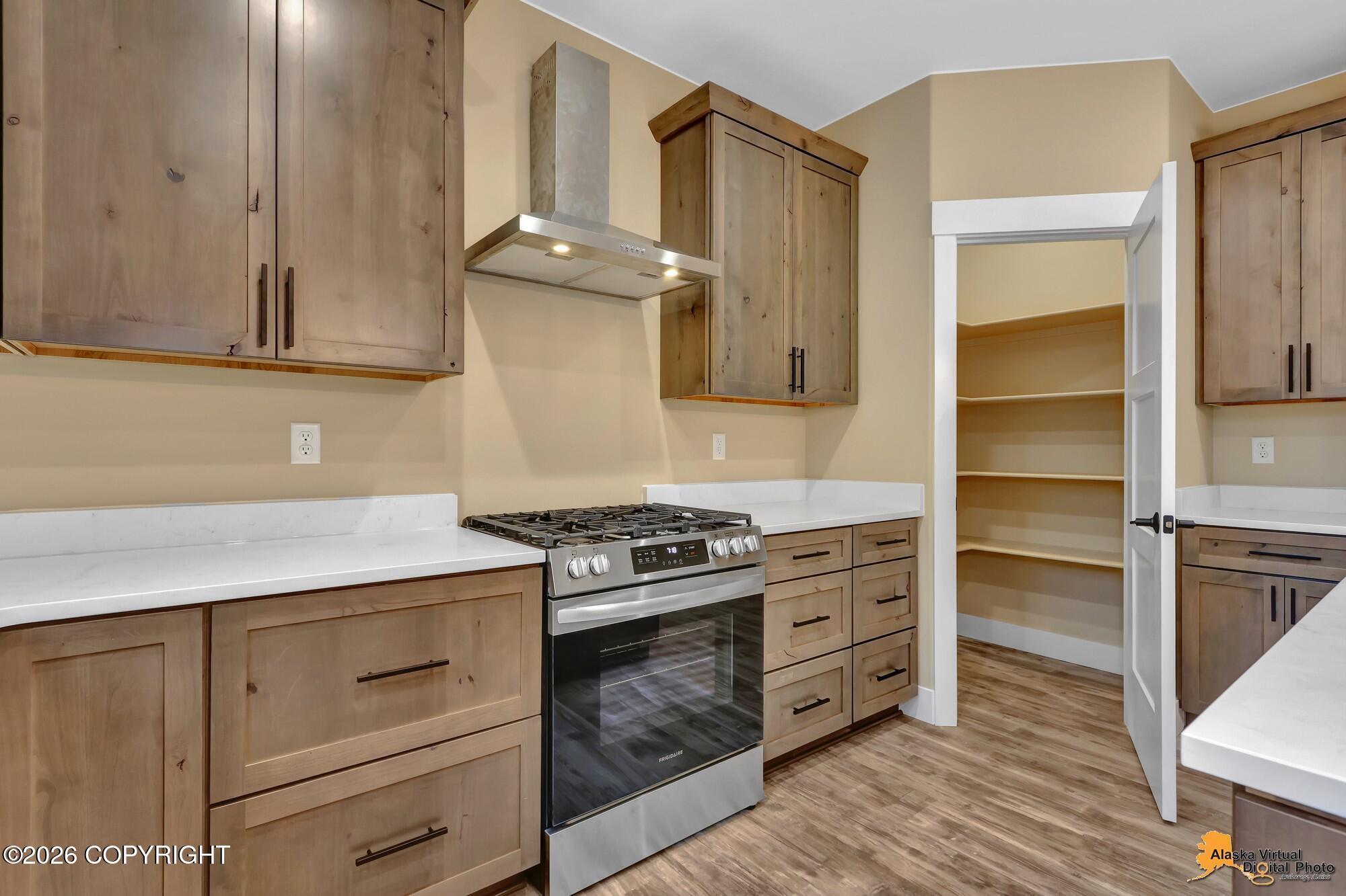 574 N Joppa Circle Property Photo 14