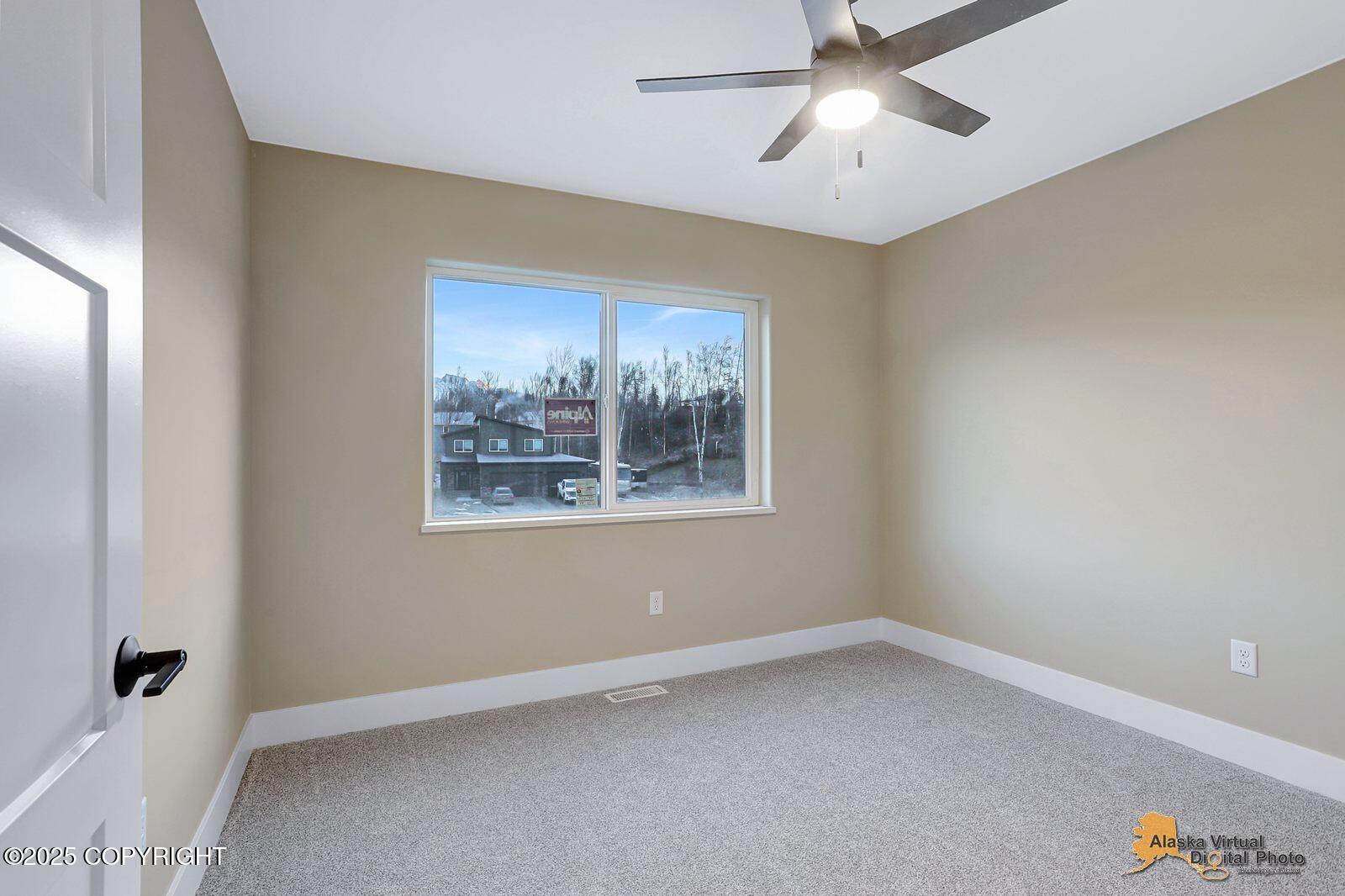 574 N Joppa Circle Property Photo 35