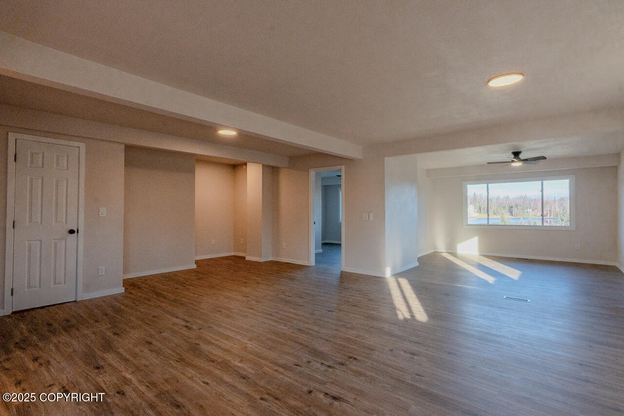 42016 Dolly Varden Way Property Photo 14