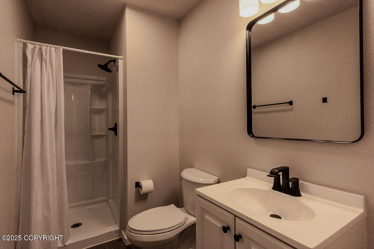 42016 Dolly Varden Way Property Photo 27