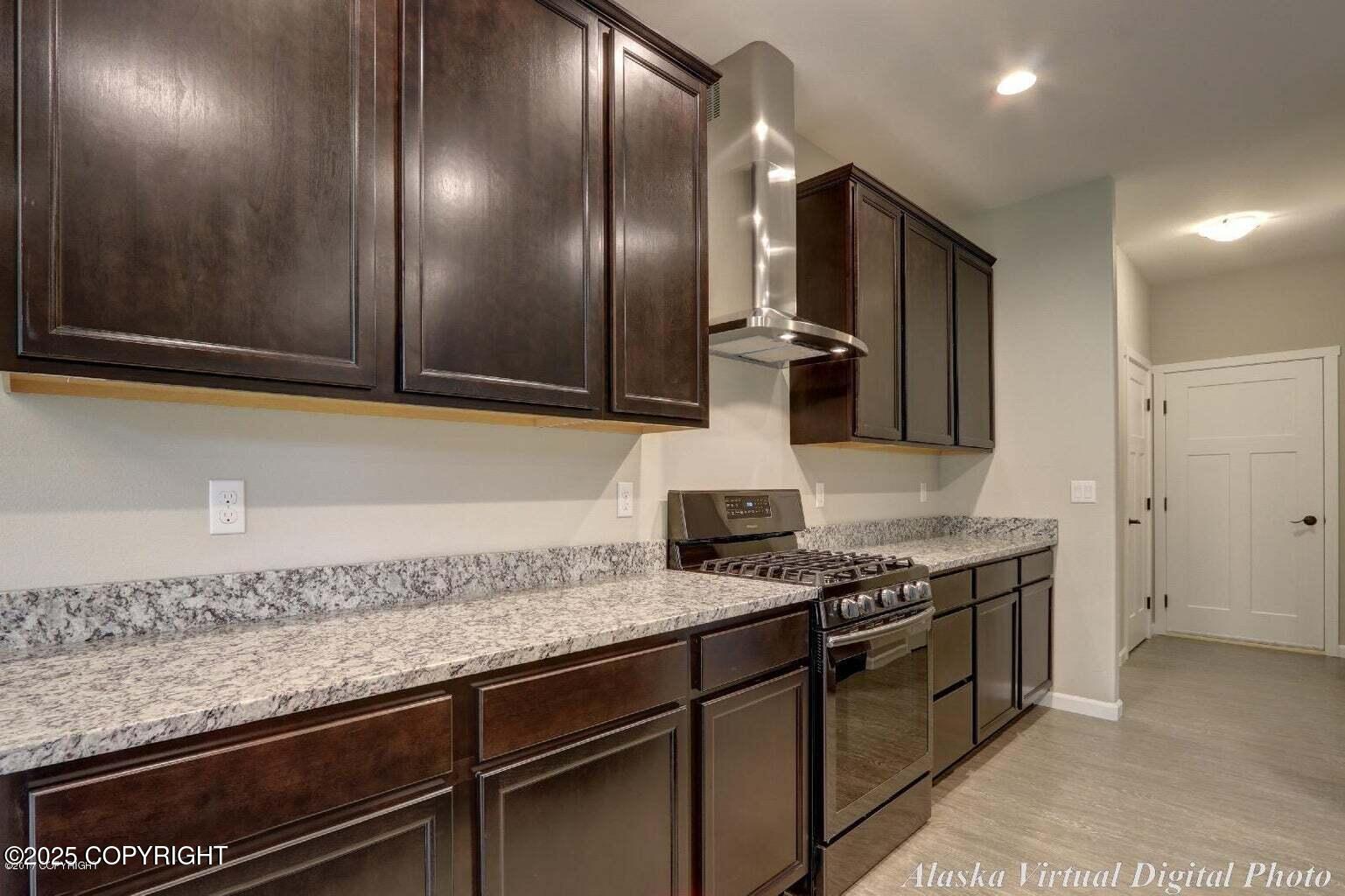 4121 E Harman Loop Property Photo 15