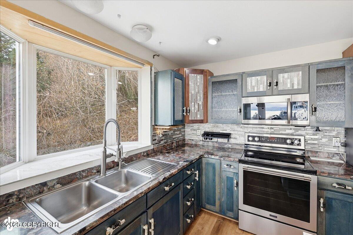 2750 Sterling Highway Property Photo 18