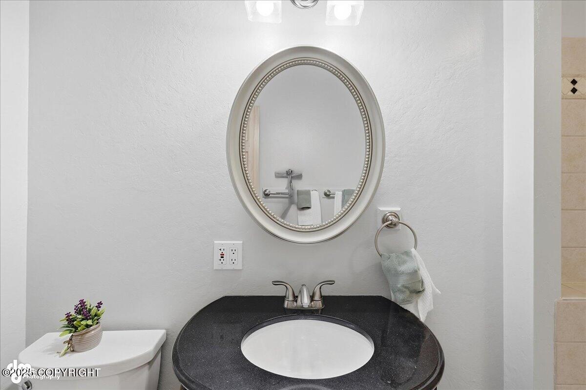 2750 Sterling Highway Property Photo 24