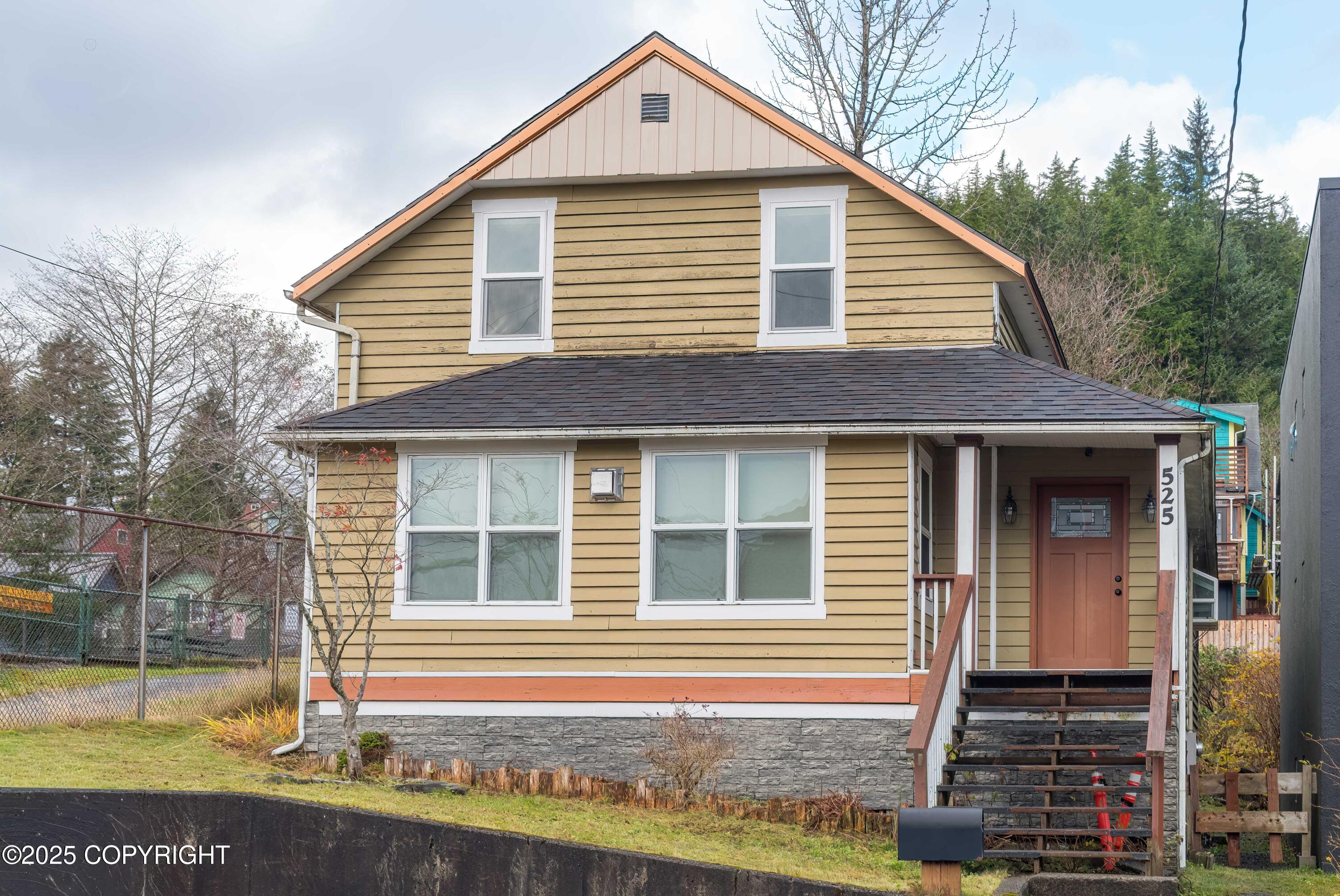 525 Grant Street Property Photo 3