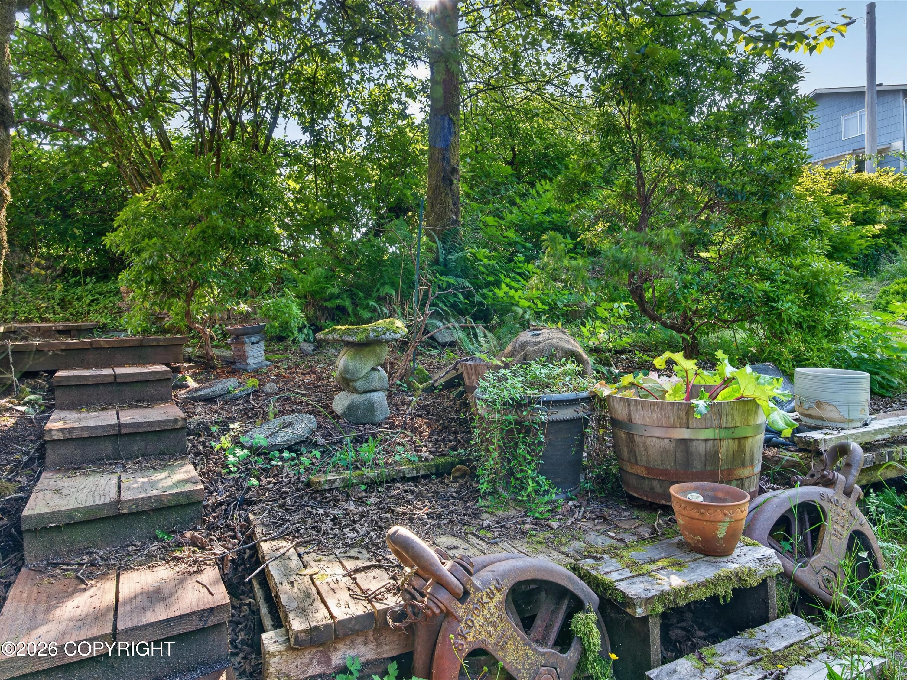 525 Grant Street Property Photo 4