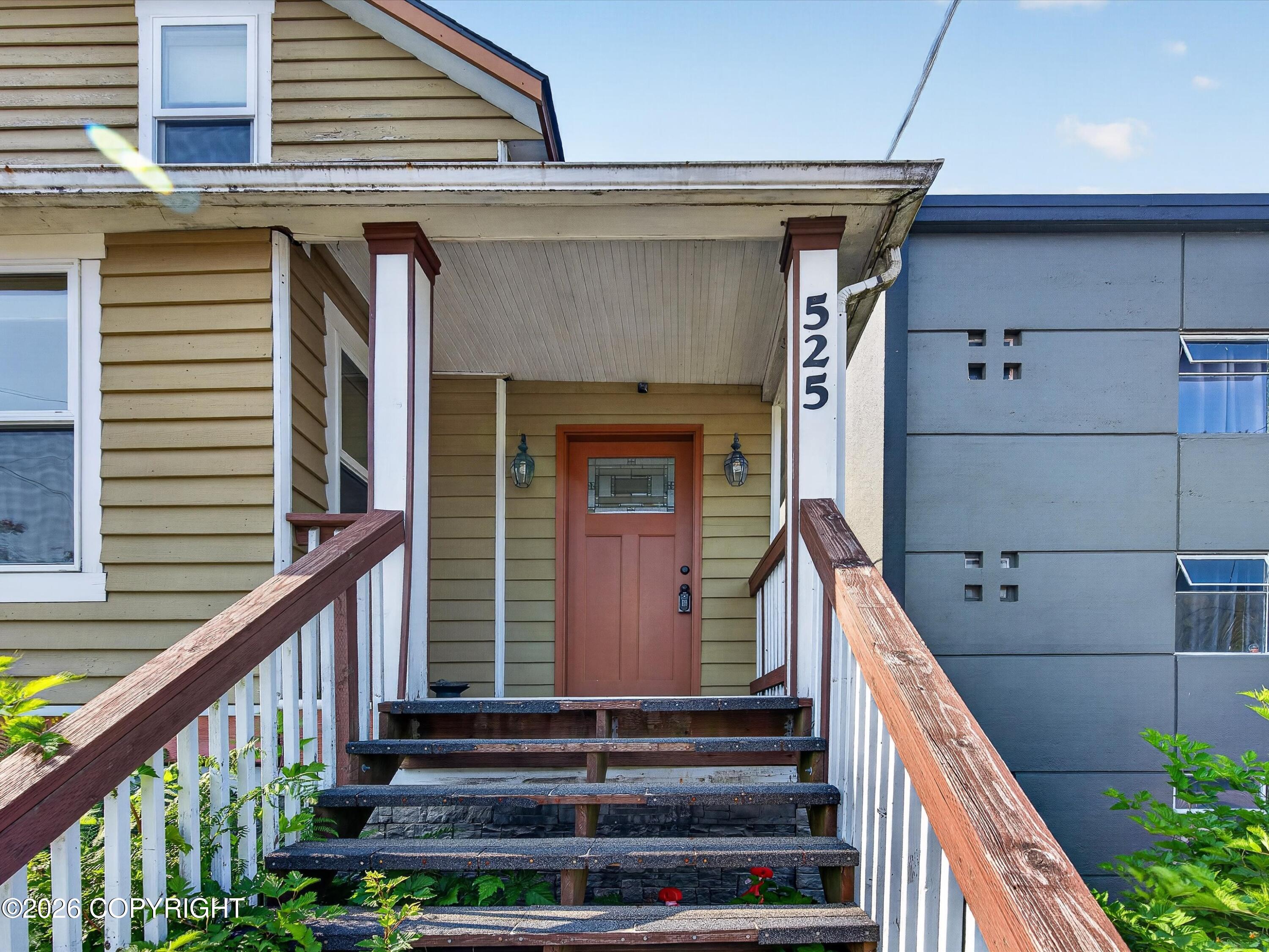 525 Grant Street Property Photo 8