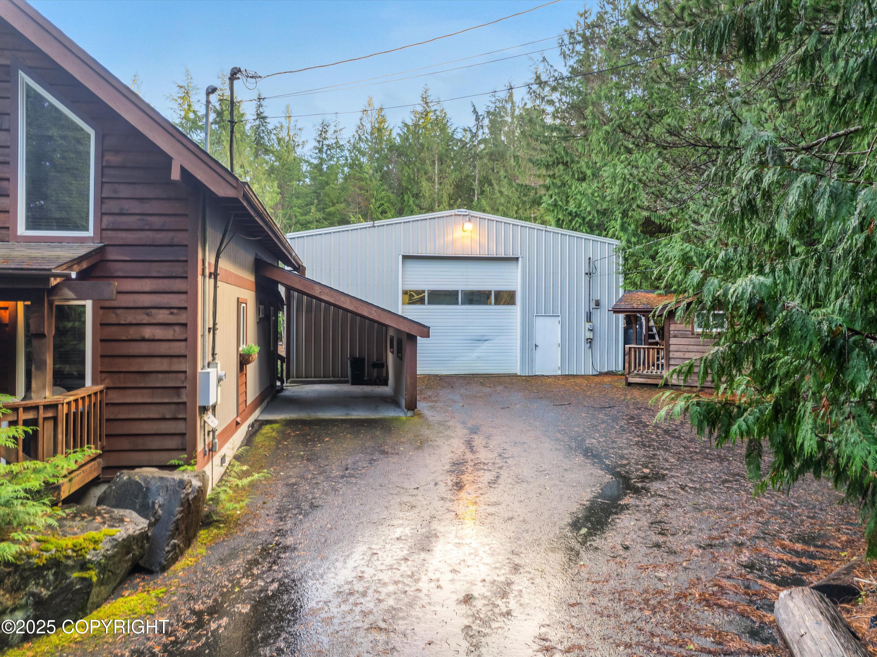277 Huddle Road Property Photo 2