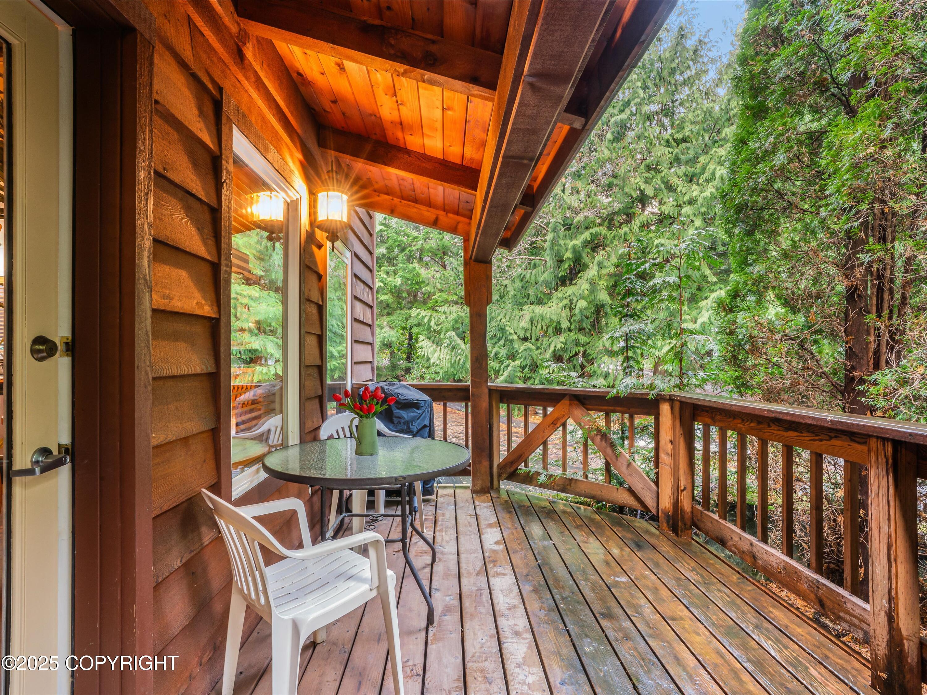 277 Huddle Road Property Photo 5