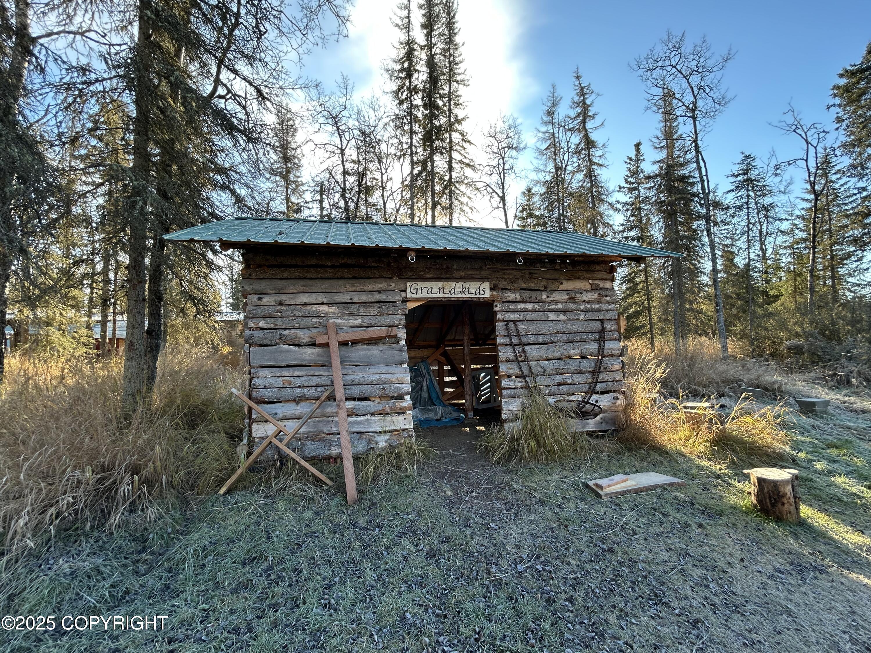 38659 S Ruby Circle Property Photo 6