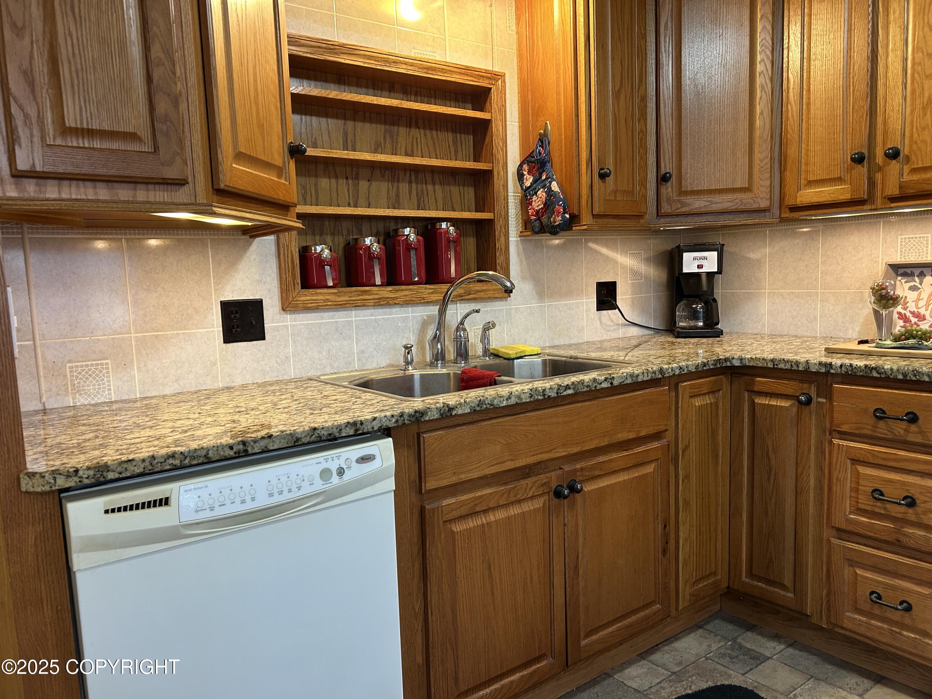 38659 S Ruby Circle Property Photo 11