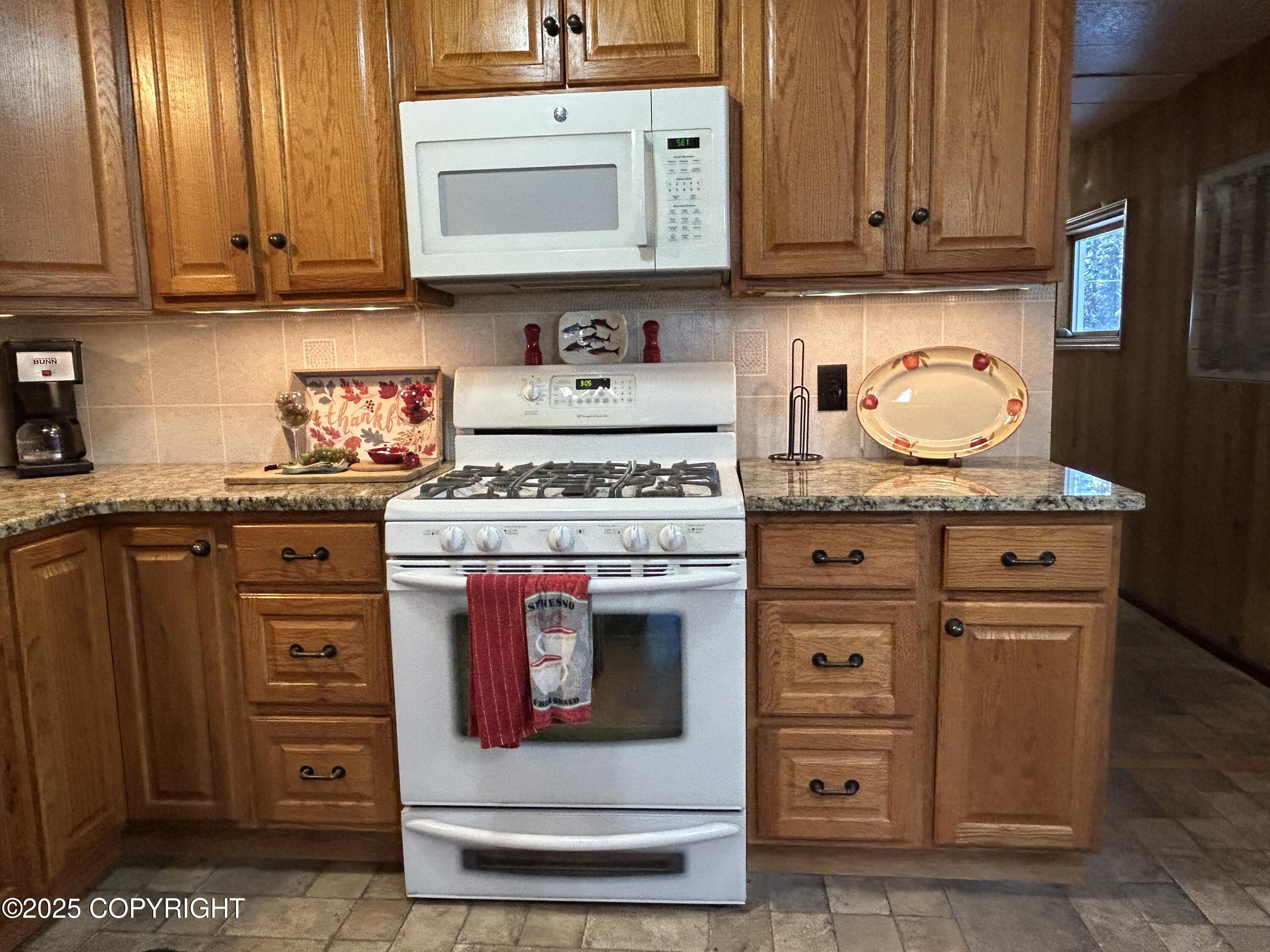 38659 S Ruby Circle Property Photo 12
