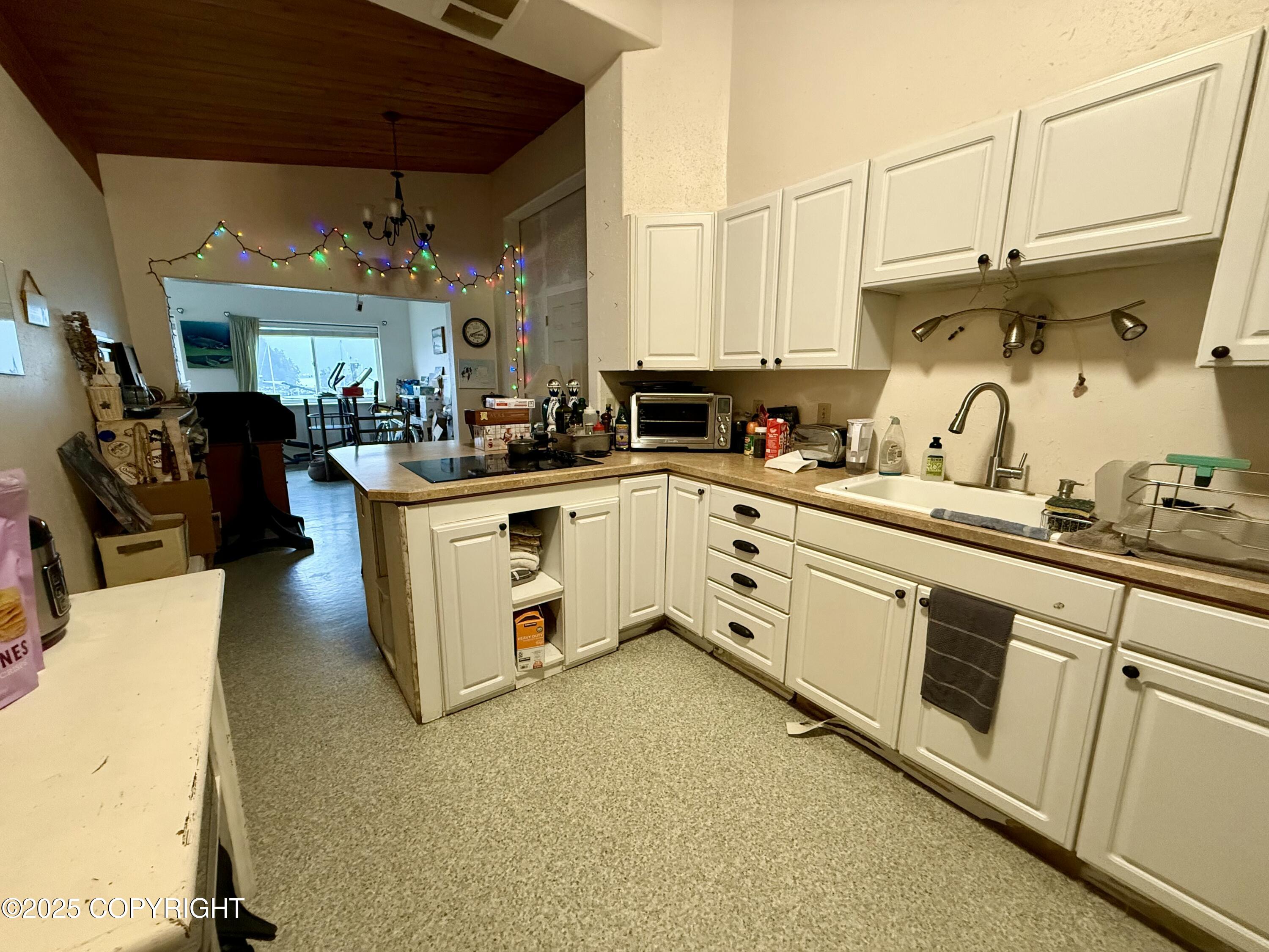 253 Main Street Property Photo 26