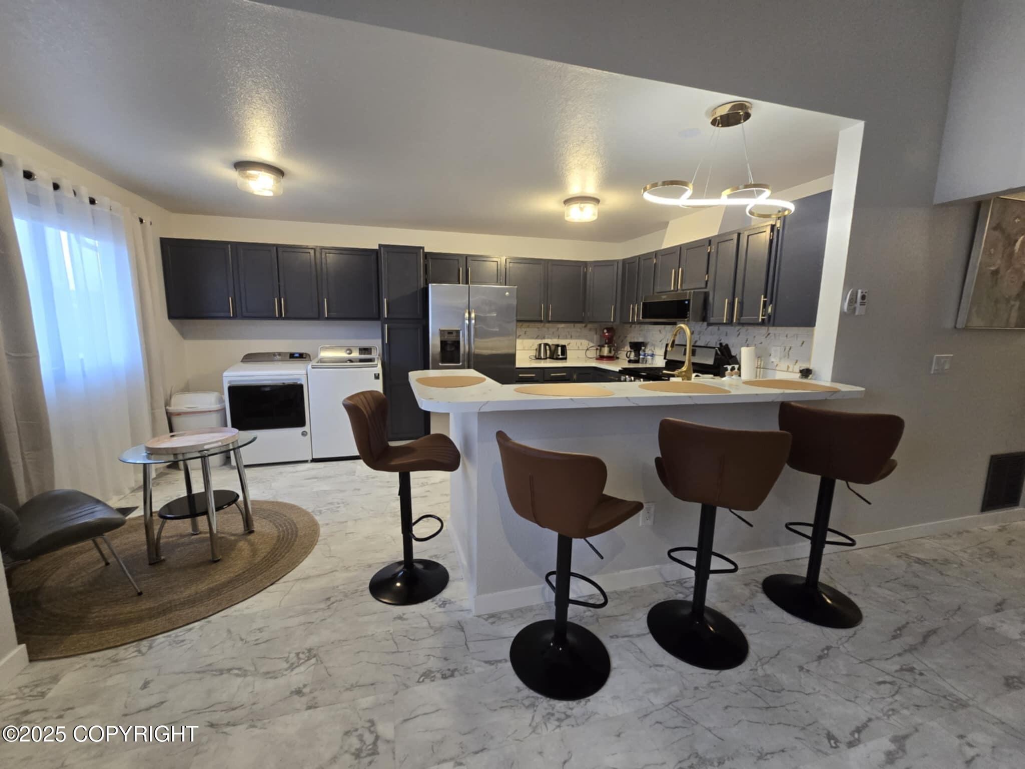 8810 Pioneer Drive Property Photo 4