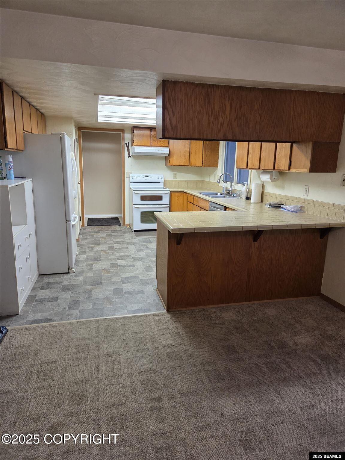 2416 Aurora Drive Property Photo 5