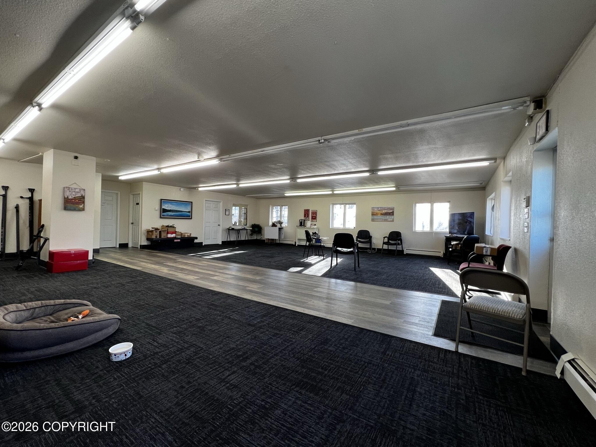 7337 Old Seward Highway Property Photo 2