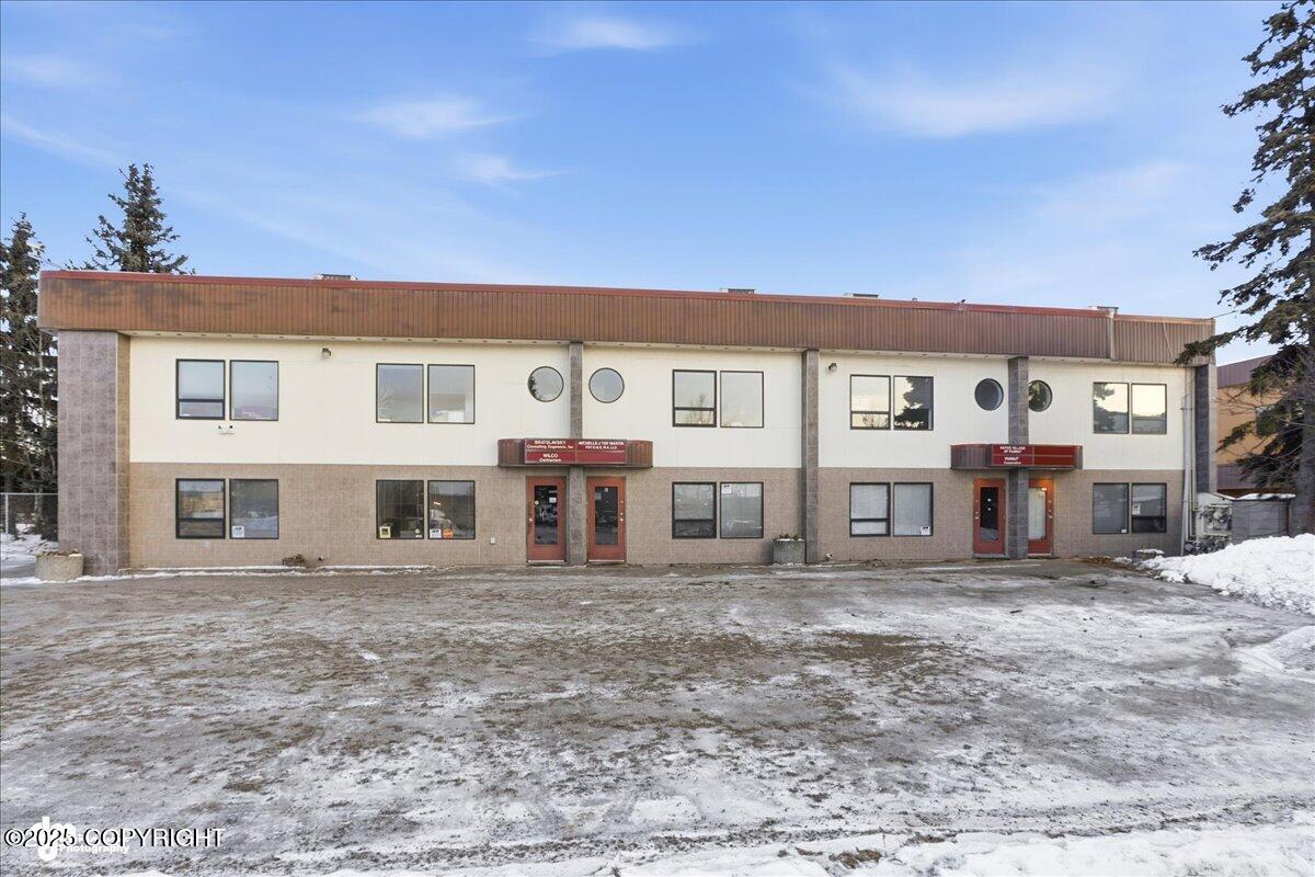 500 W 27th Avenue #d Property Photo 3