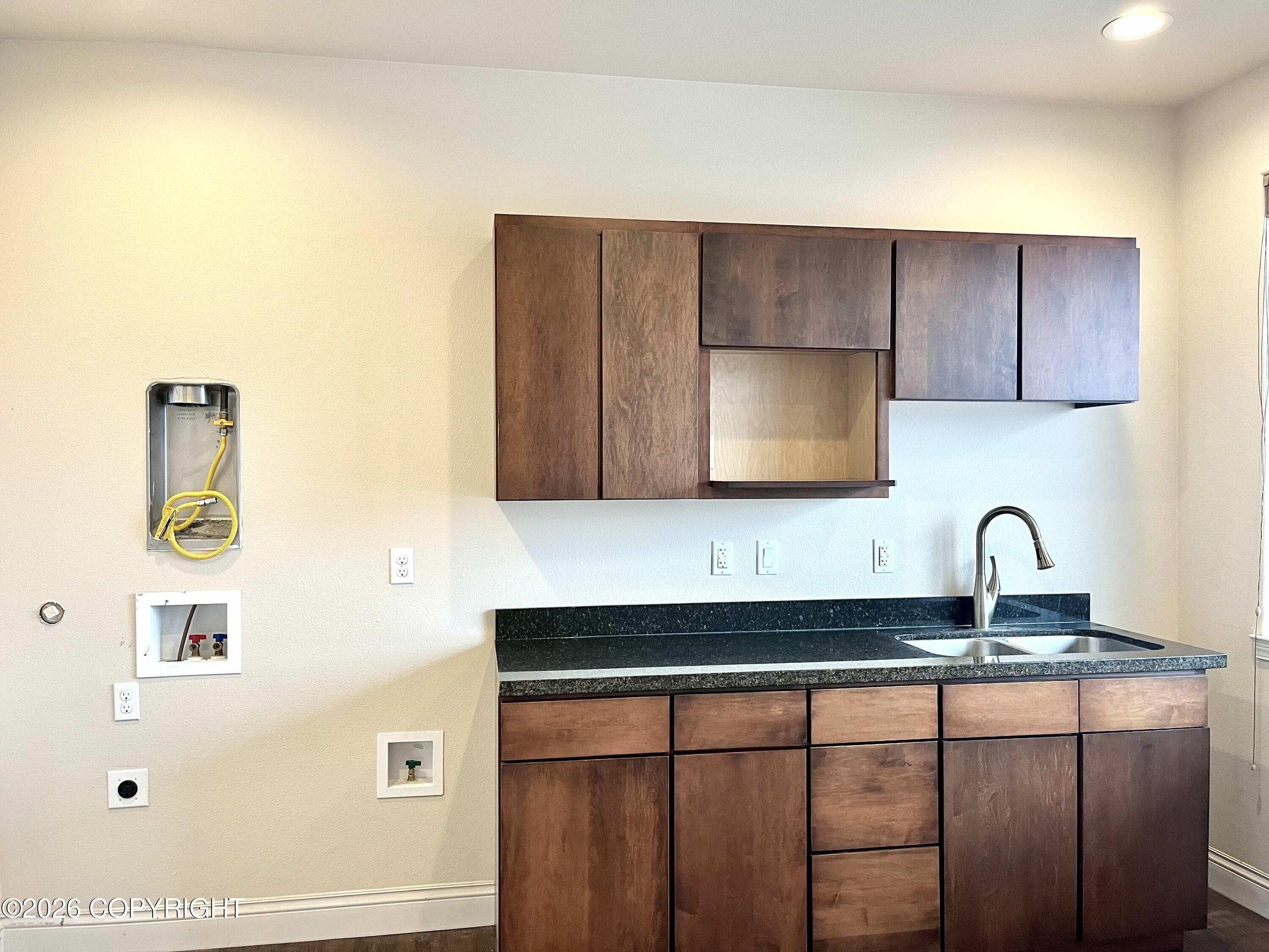 1301 E Palmer-wasilla Hwy #600 Property Photo 23