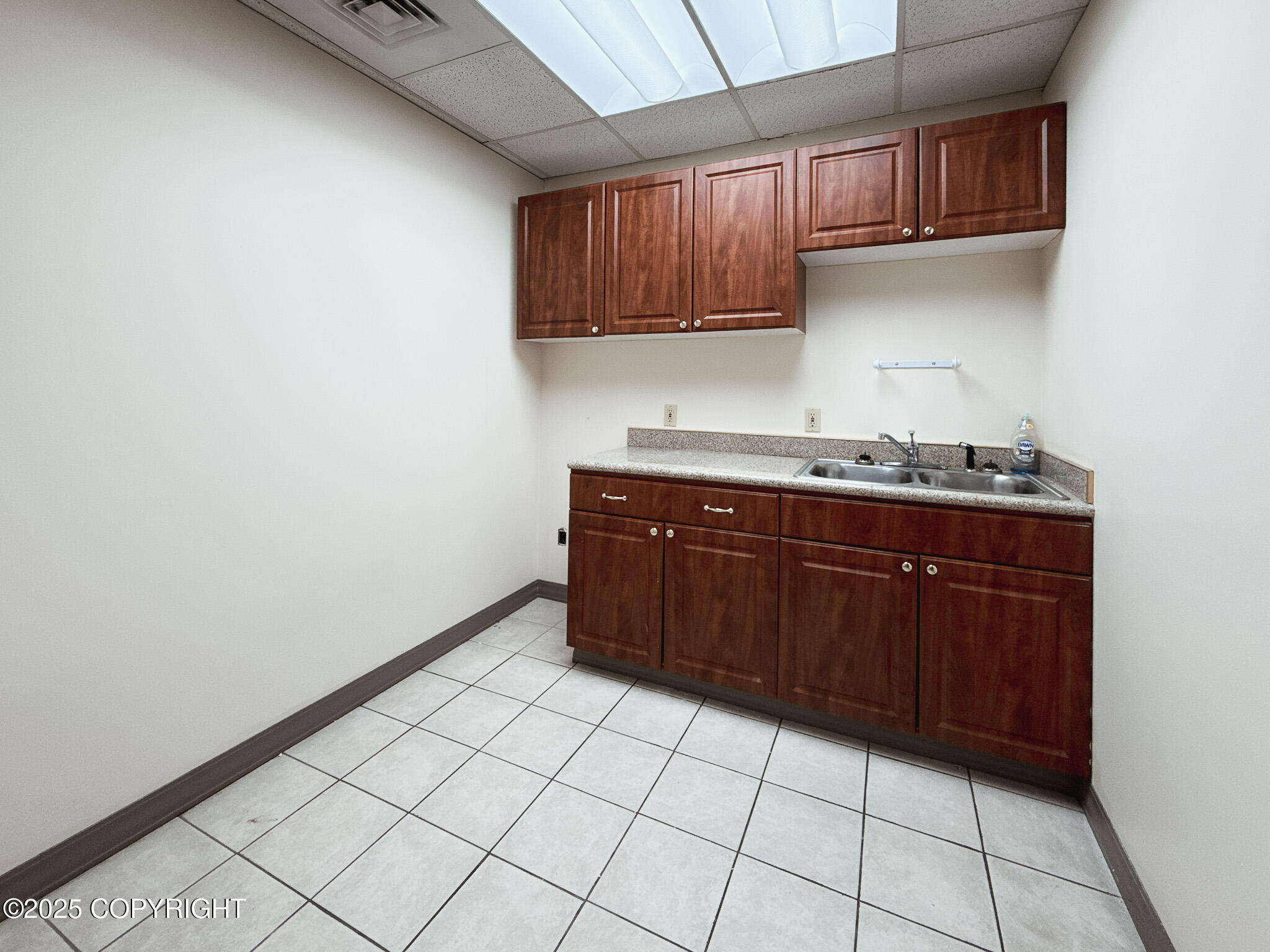 750 W 2nd Avenue #108b Property Photo 26