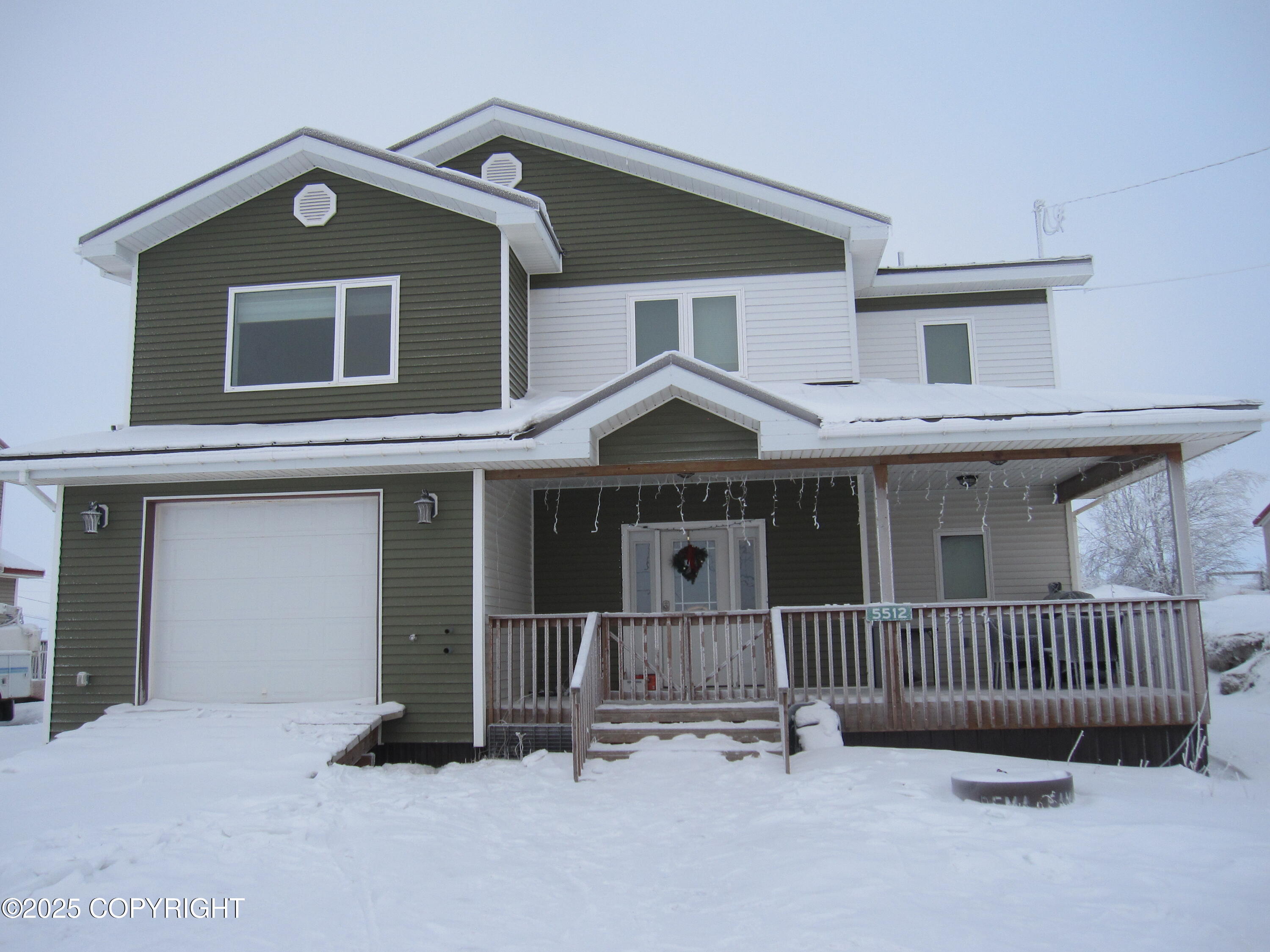 5512 Isaac Hawk Property Photo 1