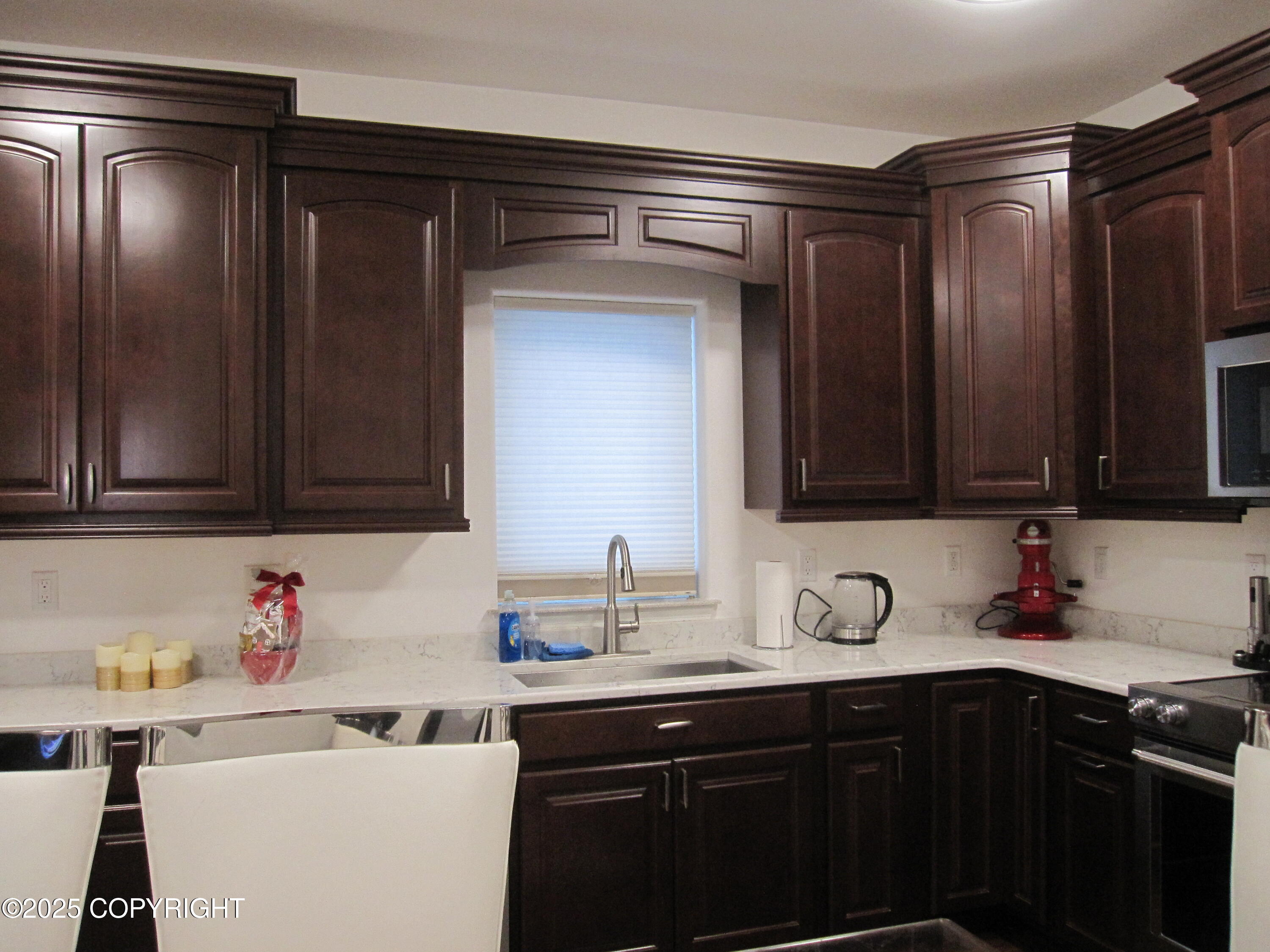 5512 Isaac Hawk Property Photo 13