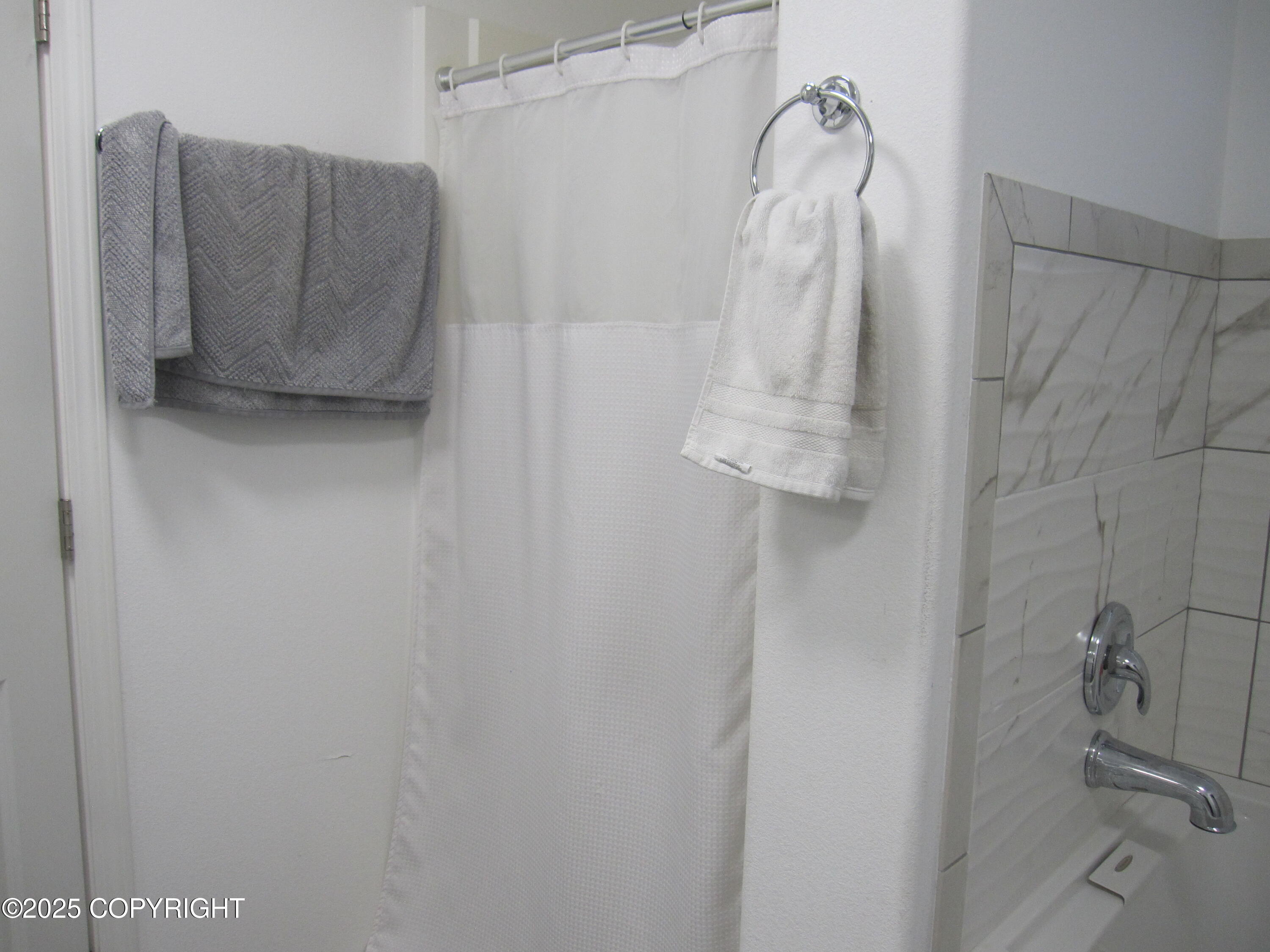 5512 Isaac Hawk Property Photo 19