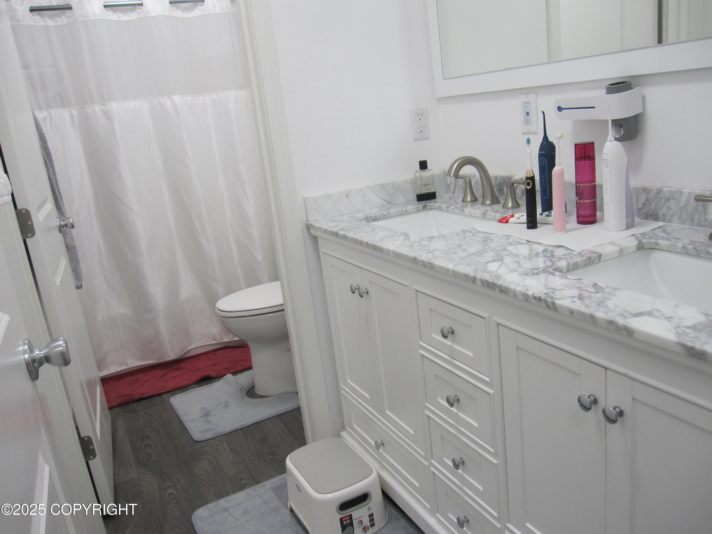 5512 Isaac Hawk Property Photo 32