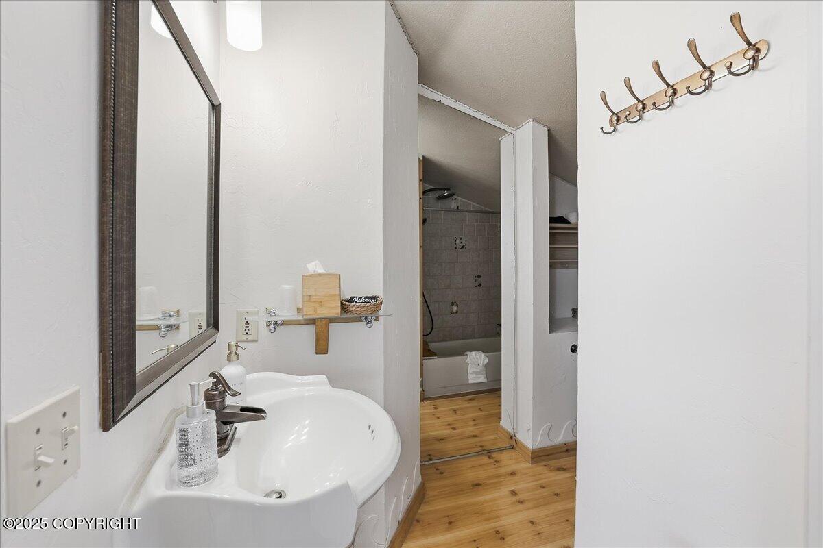895 Ocean Drive Loop Property Photo 36