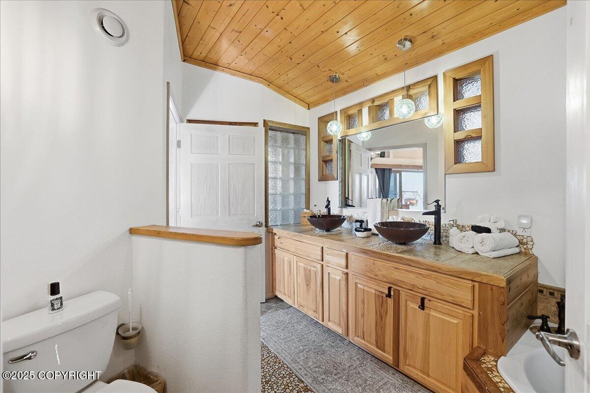 895 Ocean Drive Loop Property Photo 45