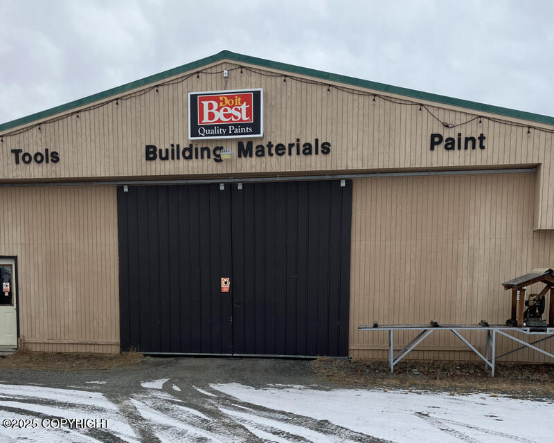 Mile 185 Glenn Highway Property Photo 3