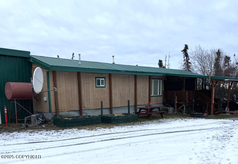 Mile 185 Glenn Highway Property Photo 23