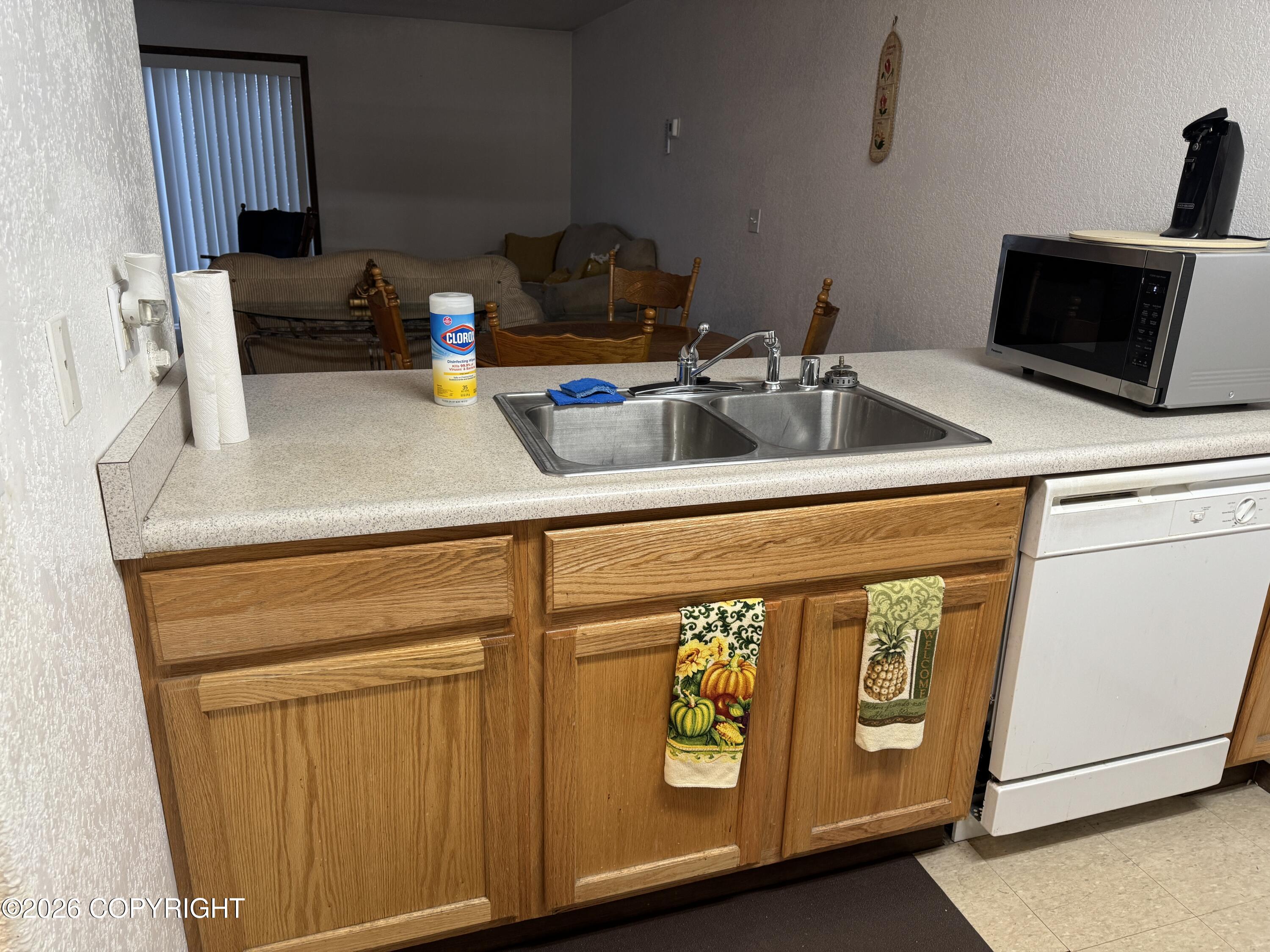 7100 Stella Place Property Photo 8