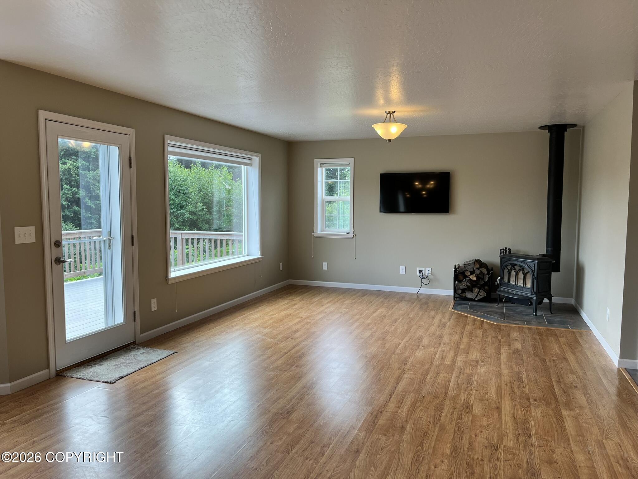 925 Soundview Avenue Property Photo 8