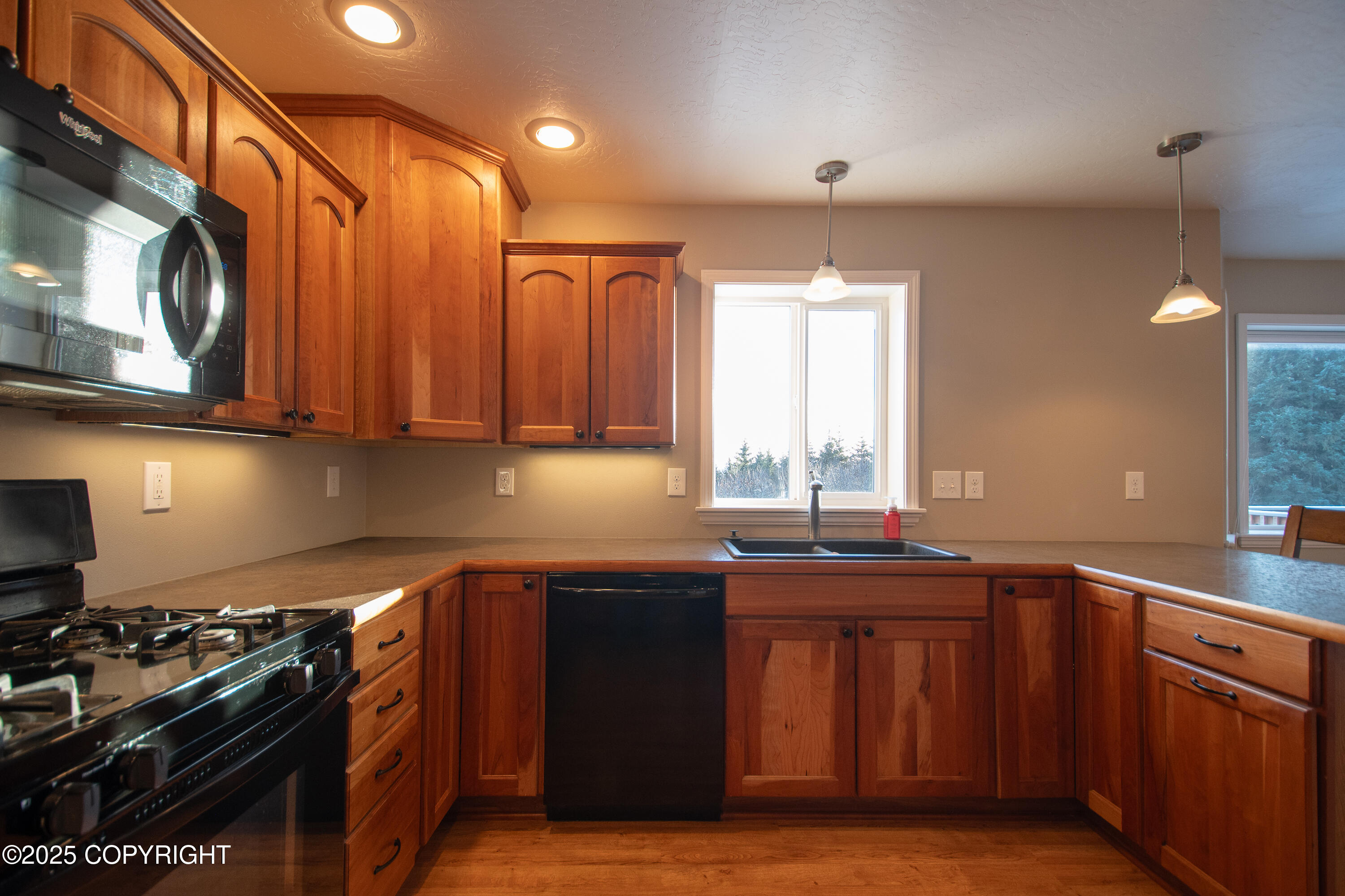 925 Soundview Avenue Property Photo 19