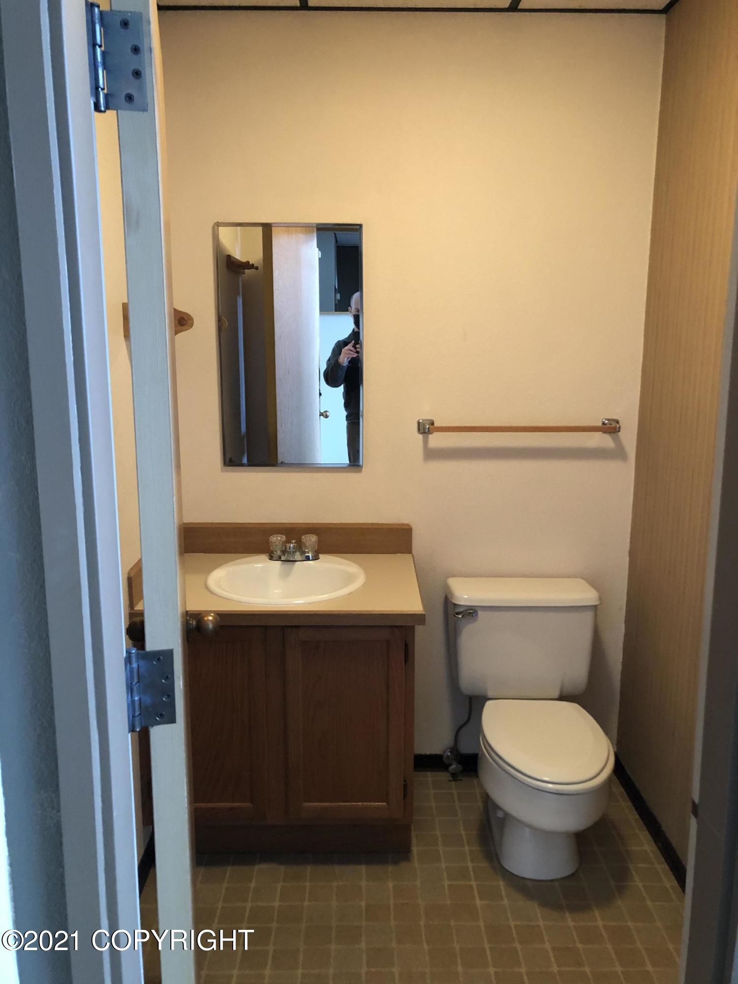 1399 W 34th Avenue #203 Property Photo 6