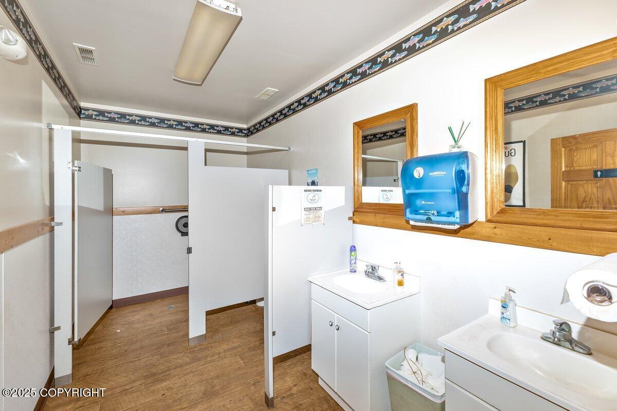 24185 Sterling Highway Property Photo 13