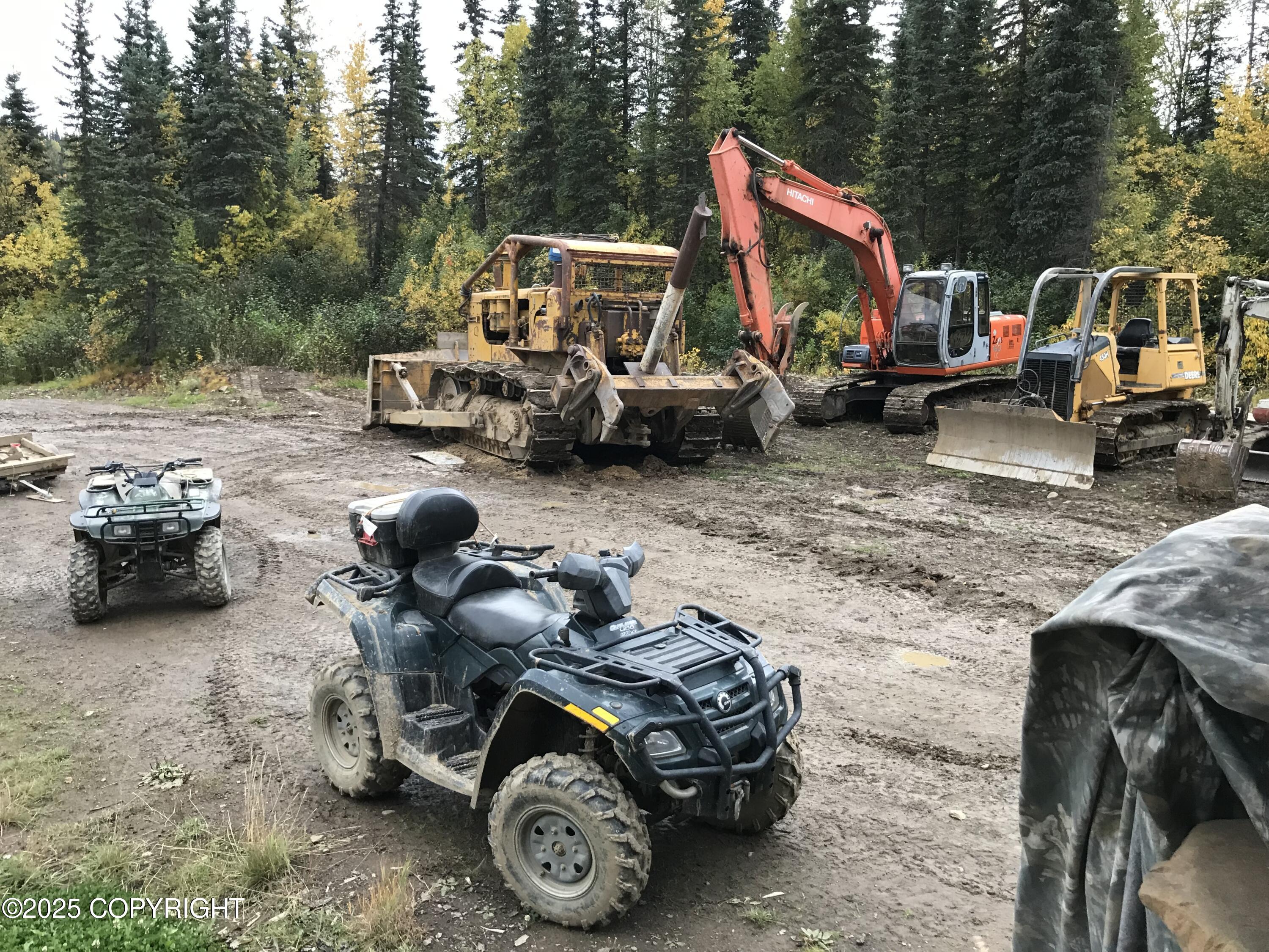 000 Moore Creek Gold Mine Property Photo 15
