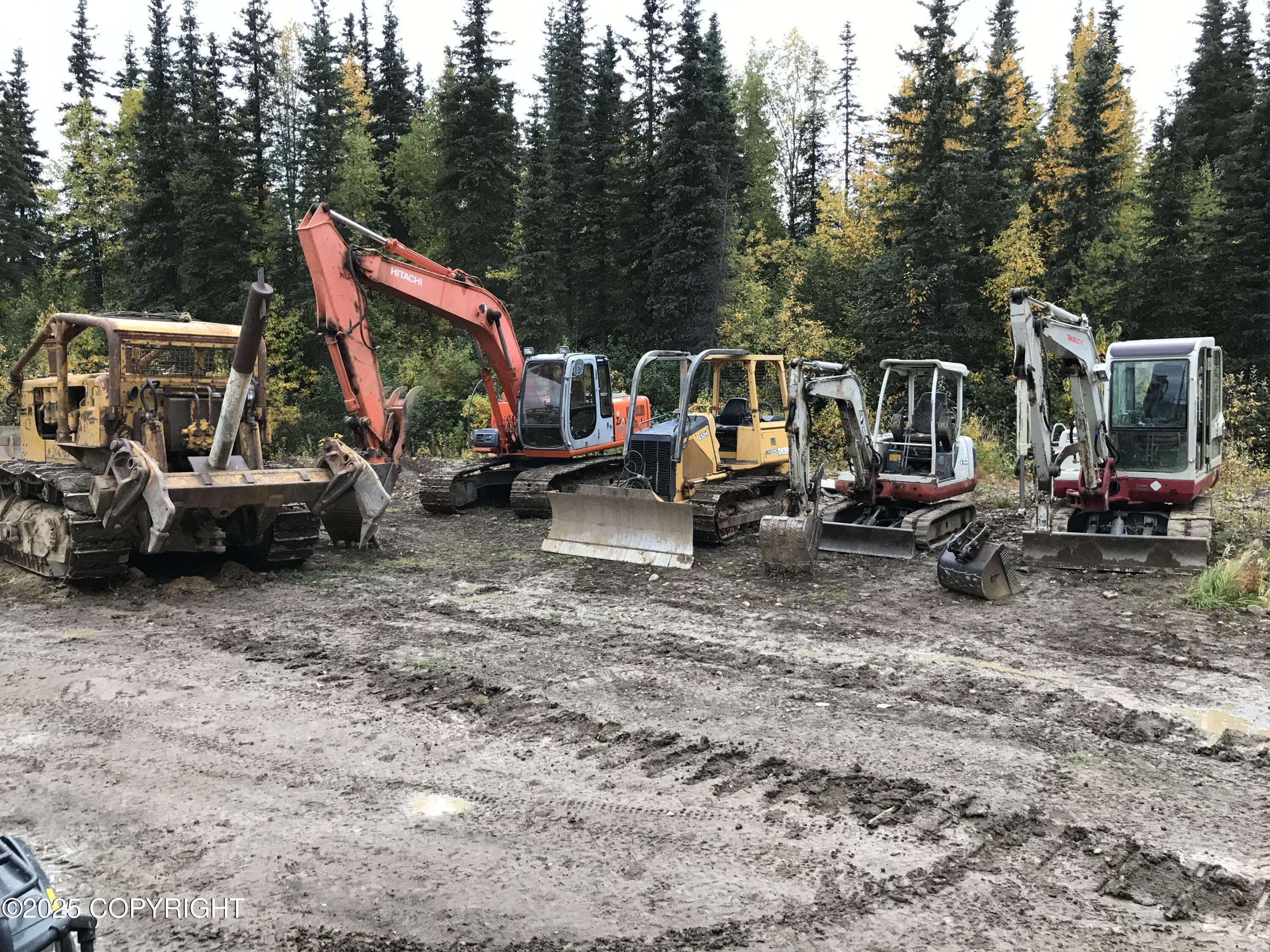 000 Moore Creek Gold Mine Property Photo 16