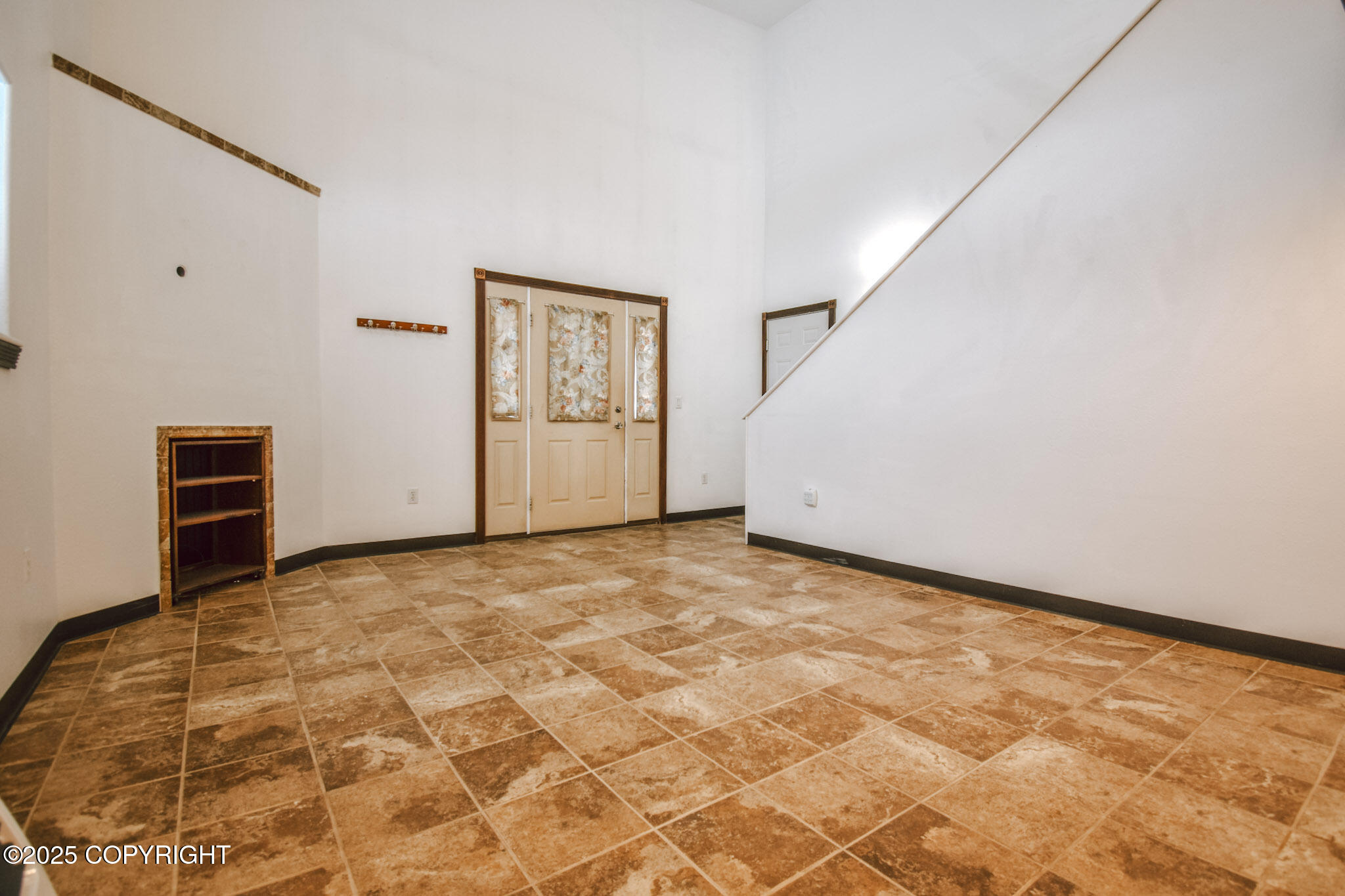 36142 Pine Street Property Photo 7