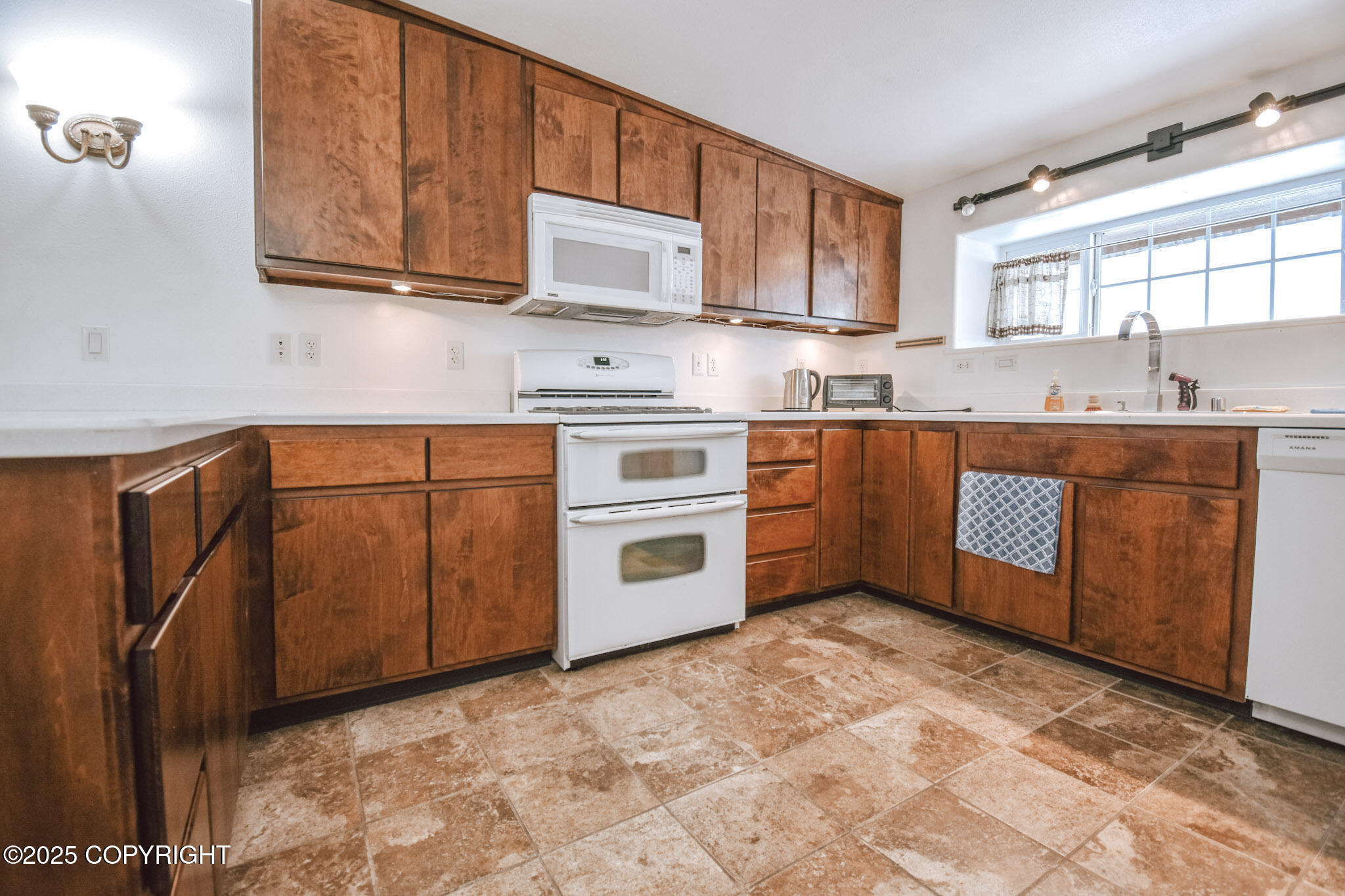 36142 Pine Street Property Photo 15